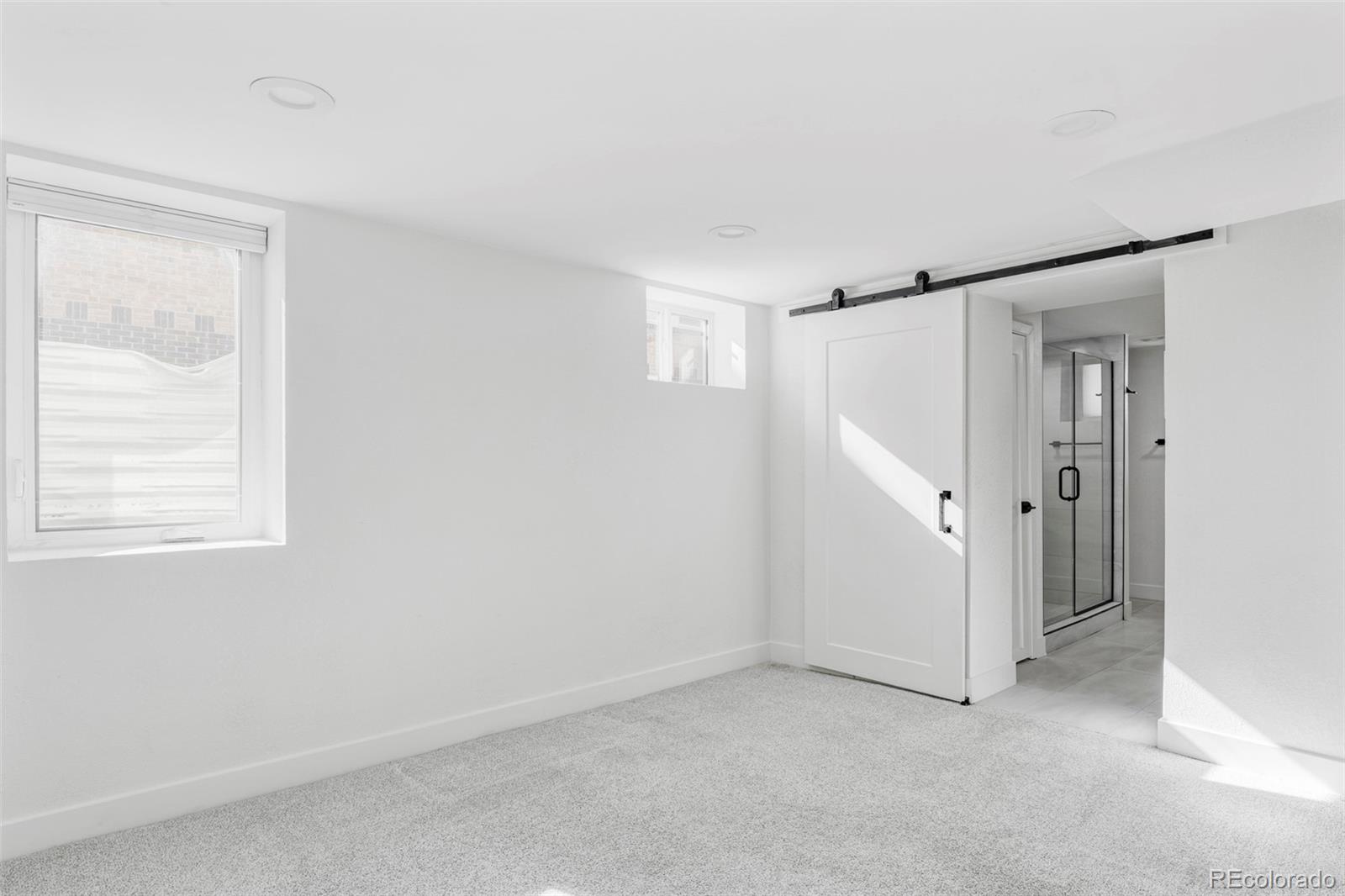 MLS Image #17 for 2289 n glencoe street,denver, Colorado
