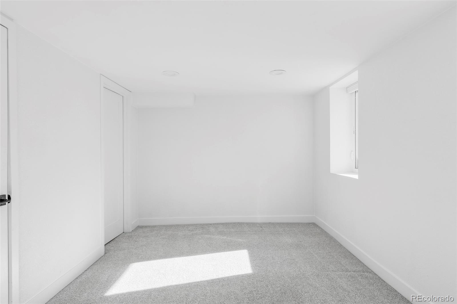 MLS Image #18 for 2289 n glencoe street,denver, Colorado