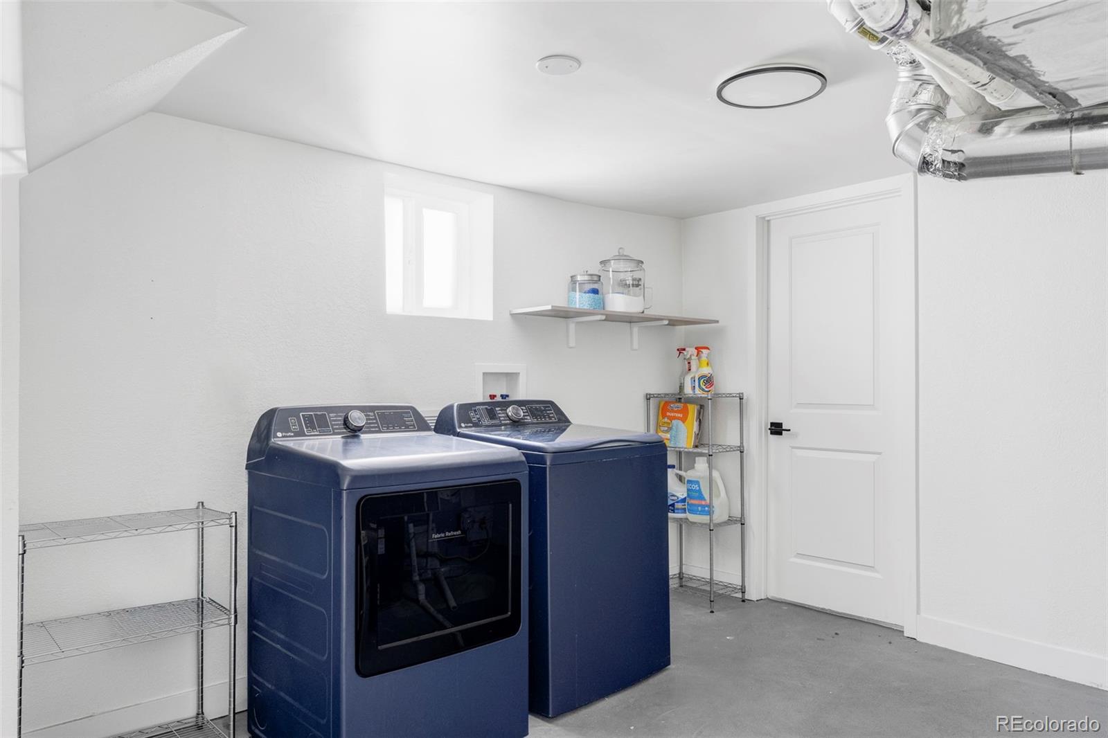 MLS Image #19 for 2289 n glencoe street,denver, Colorado