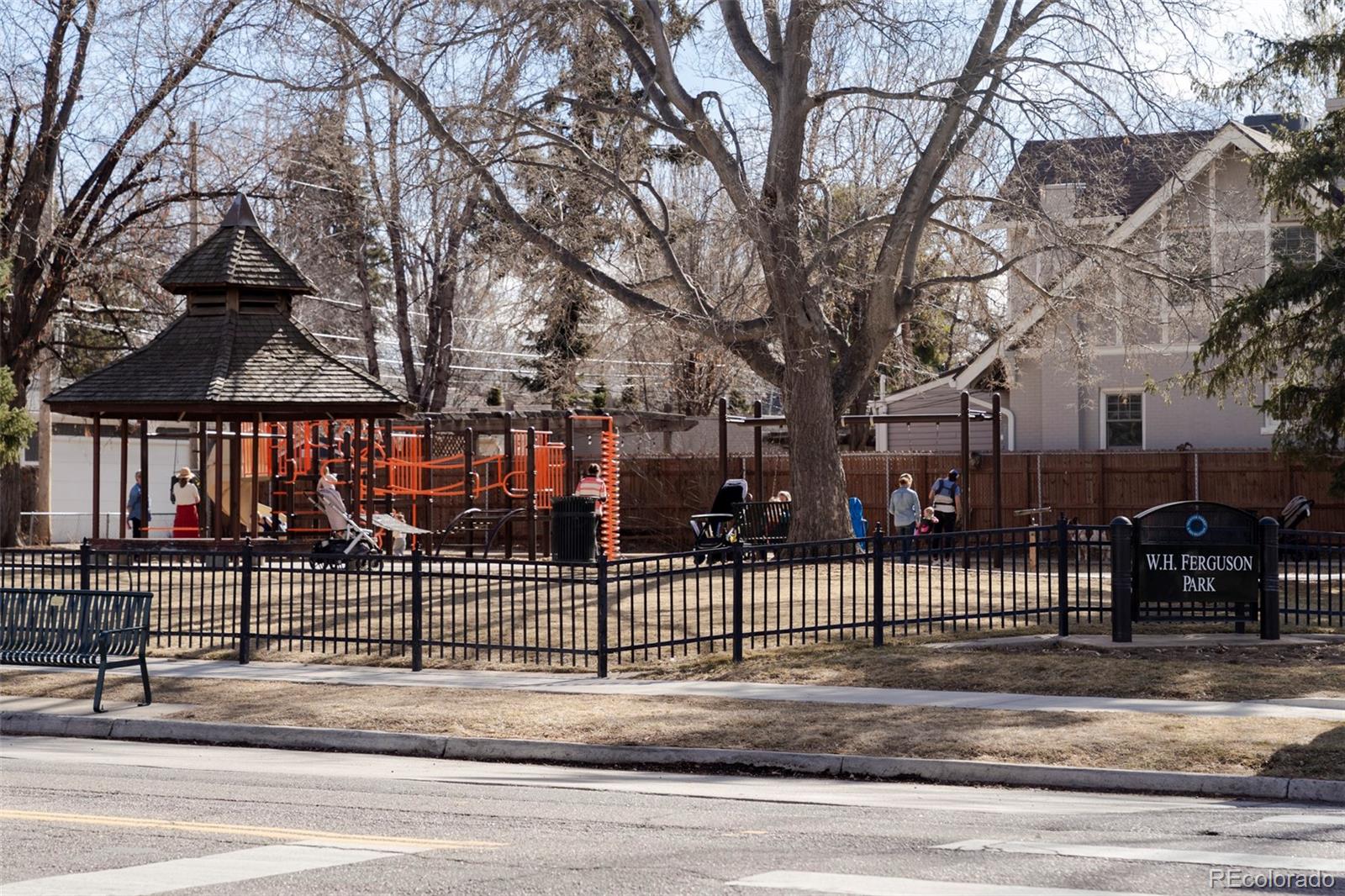 MLS Image #30 for 2289 n glencoe street,denver, Colorado