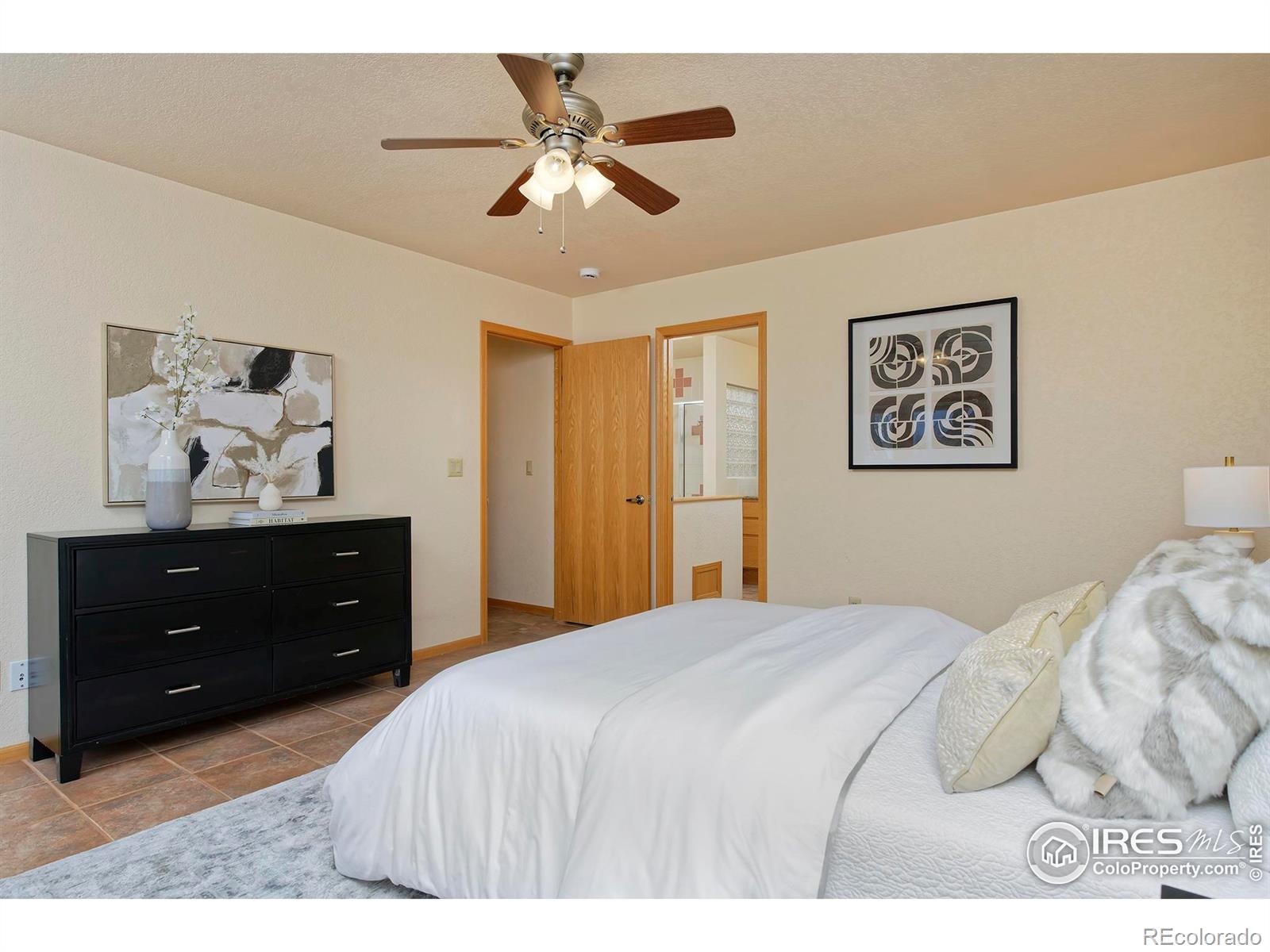 MLS Image #14 for 989 w 41st street,loveland, Colorado