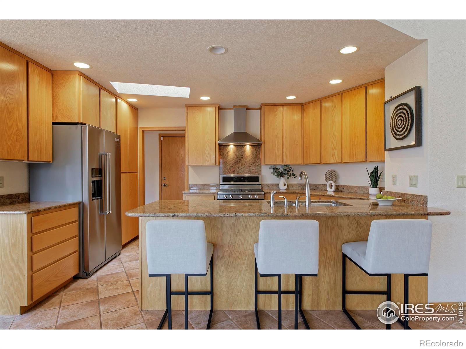 MLS Image #7 for 989 w 41st street,loveland, Colorado