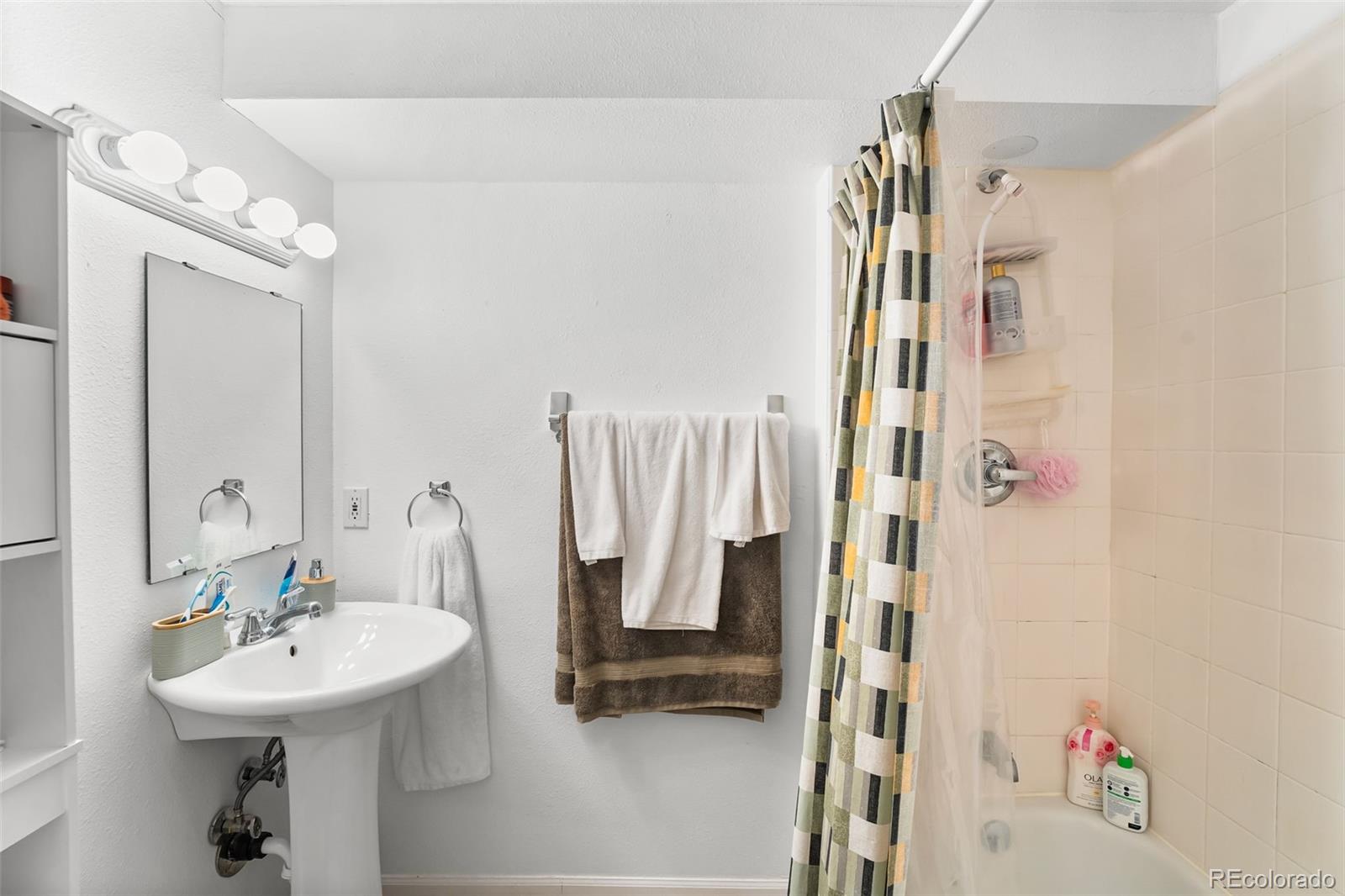 MLS Image #24 for 152  pheasant run,louisville, Colorado