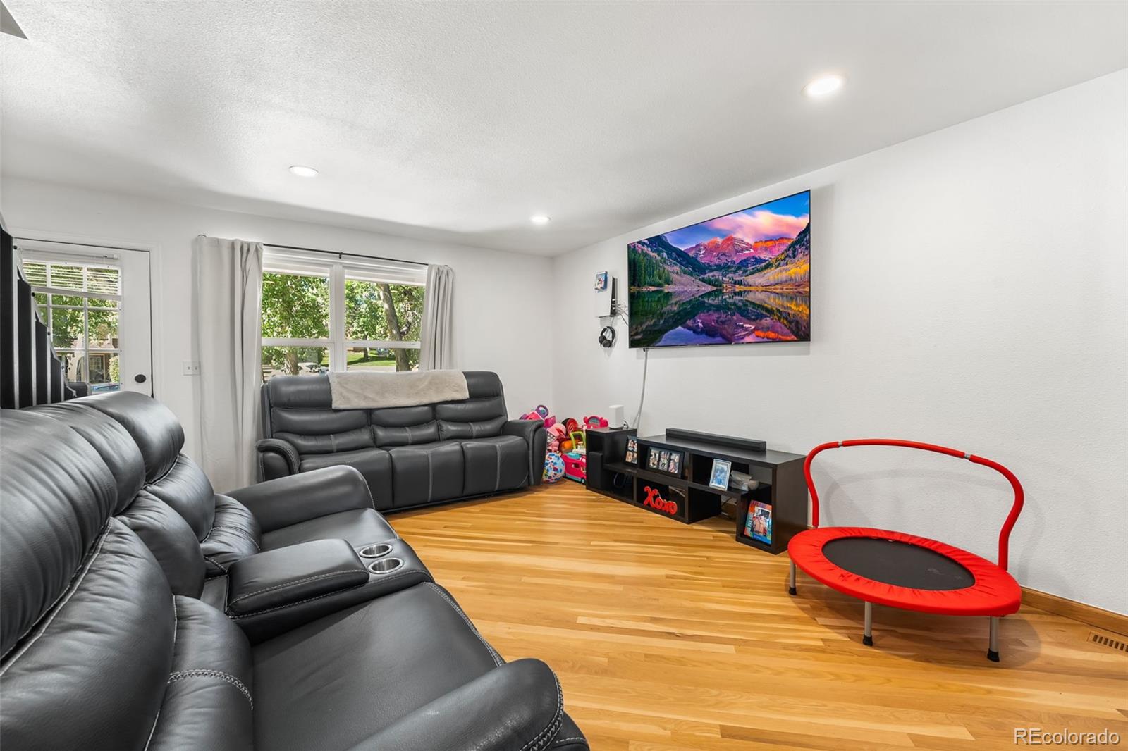 MLS Image #8 for 152  pheasant run,louisville, Colorado