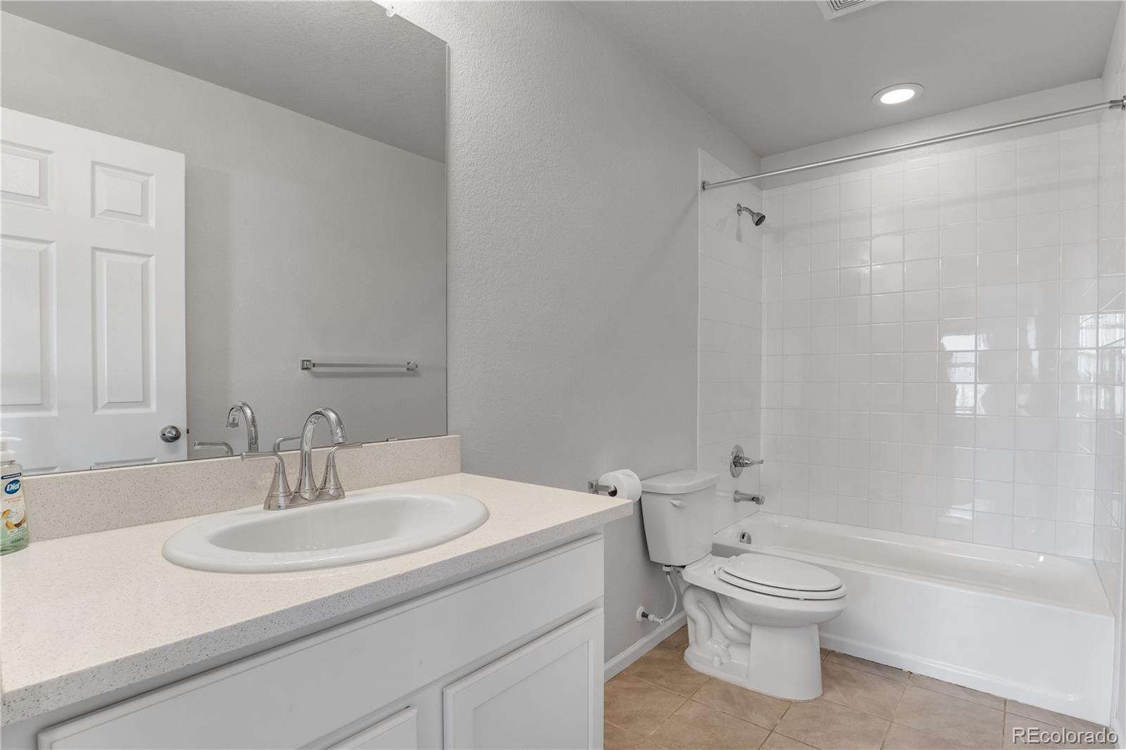 MLS Image #17 for 7778 s old hammer way,aurora, Colorado