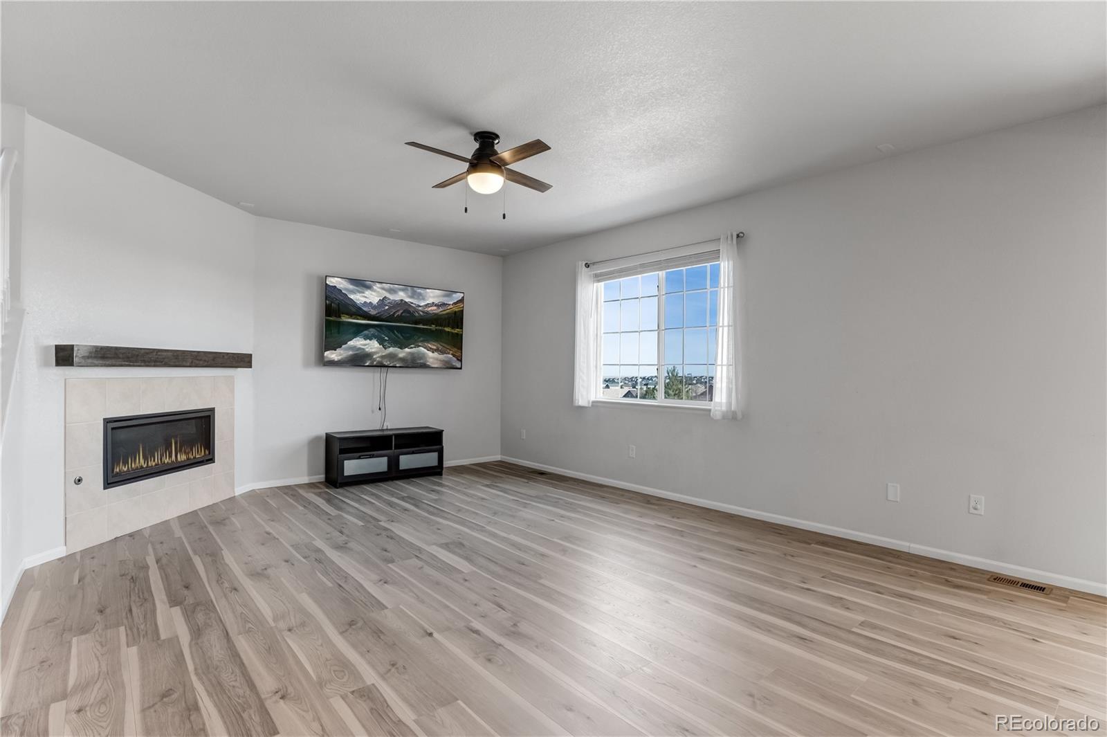 MLS Image #9 for 7778 s old hammer way,aurora, Colorado