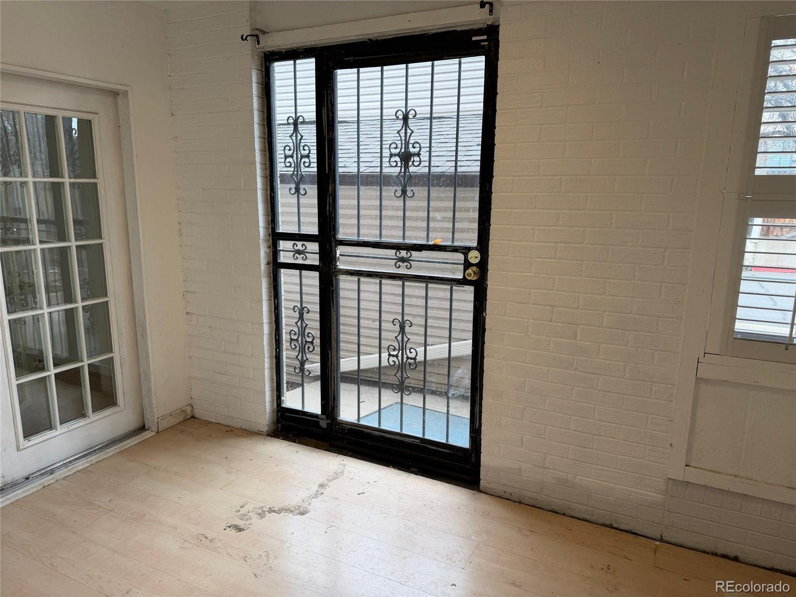MLS Image #19 for 3550 s harlan street,denver, Colorado