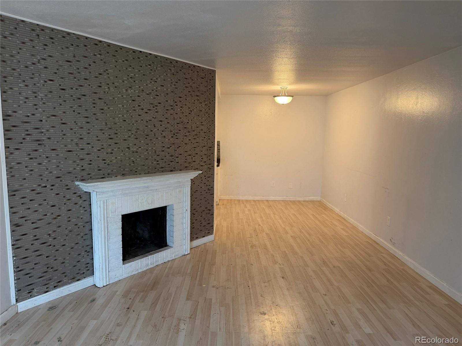 MLS Image #2 for 3550 s harlan street,denver, Colorado