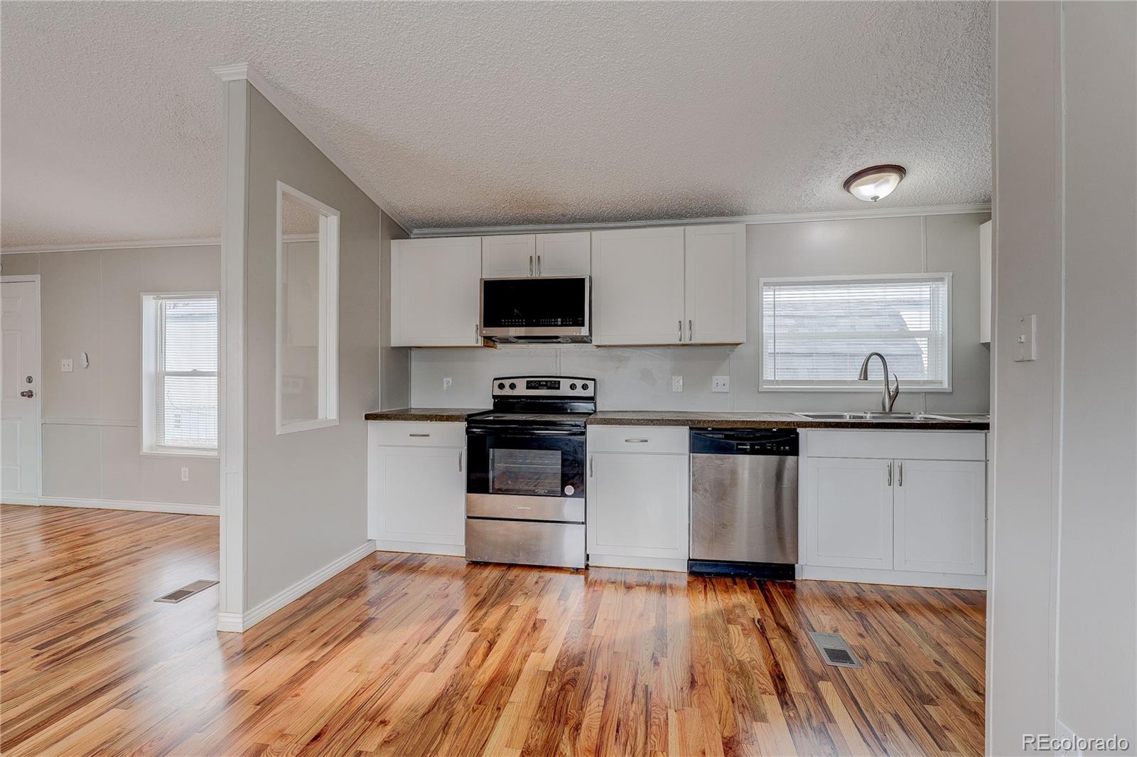 MLS Image #12 for 8480  madison way,denver, Colorado