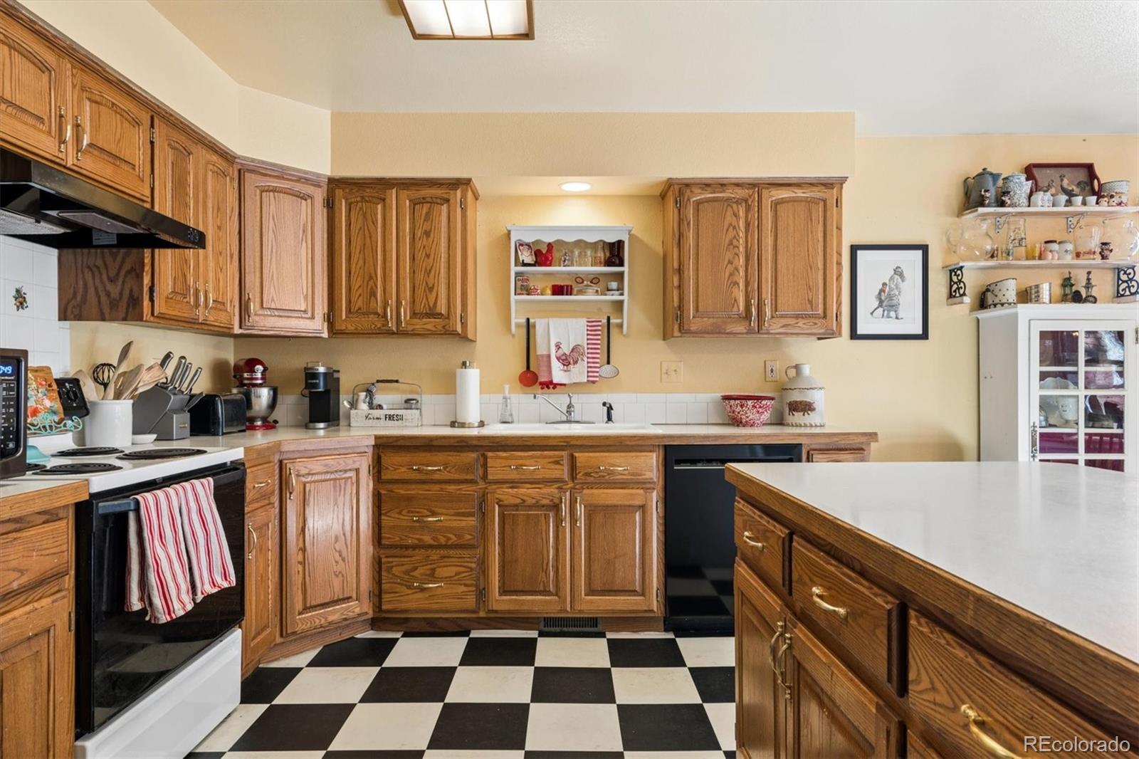 MLS Image #12 for 1200  arapahoe avenue,berthoud, Colorado