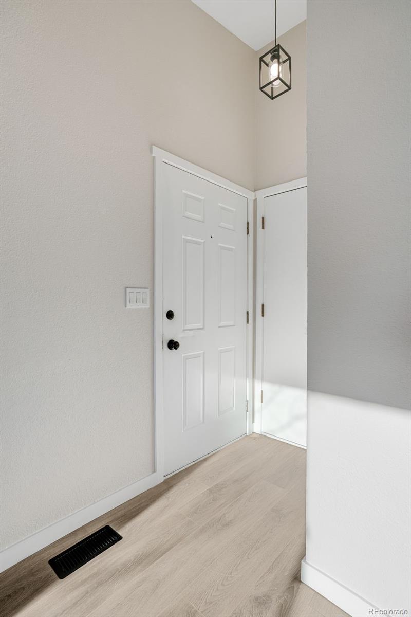 MLS Image #3 for 3865  chinawood court,colorado springs, Colorado