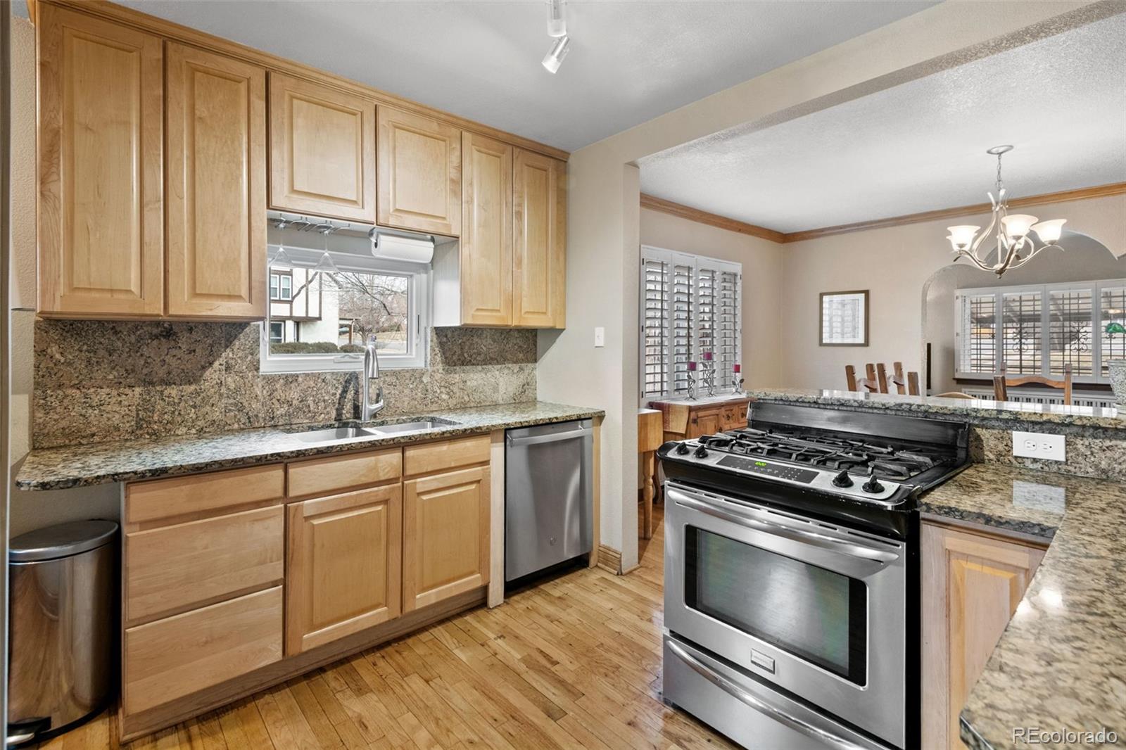 MLS Image #15 for 2995  albion street,denver, Colorado