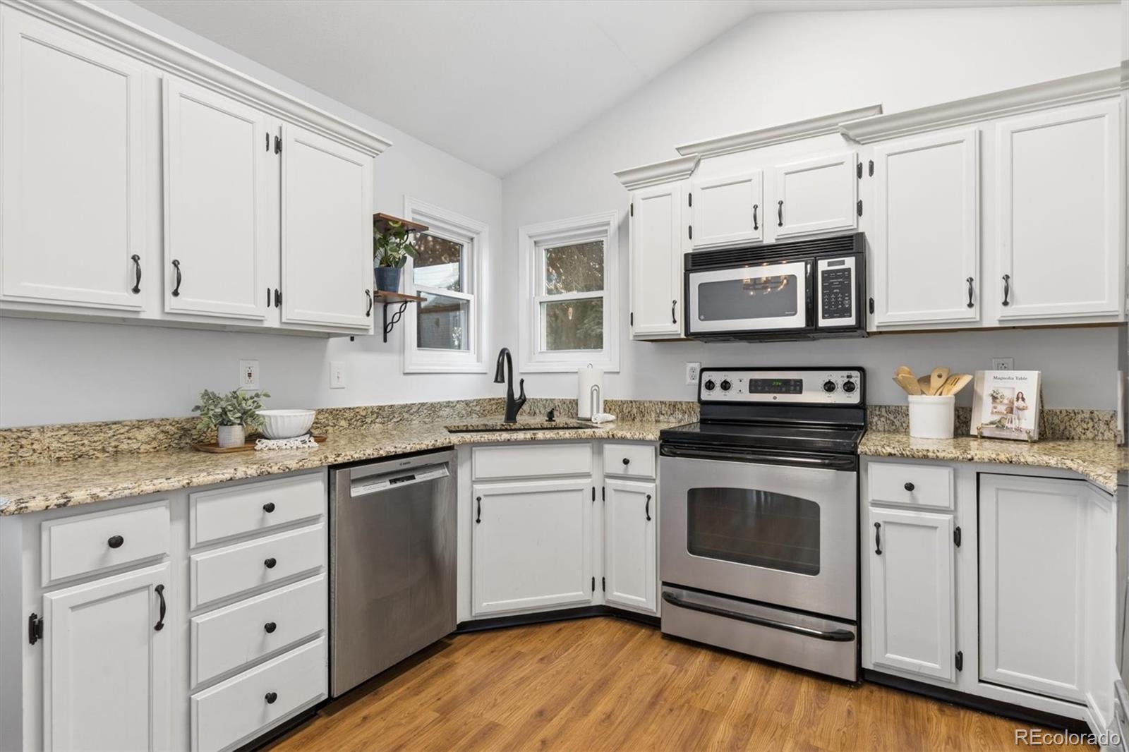MLS Image #12 for 7191  palisade drive,highlands ranch, Colorado
