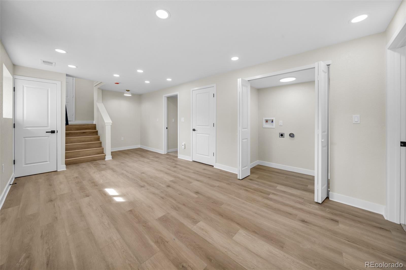 MLS Image #15 for 4465 s zang street,morrison, Colorado
