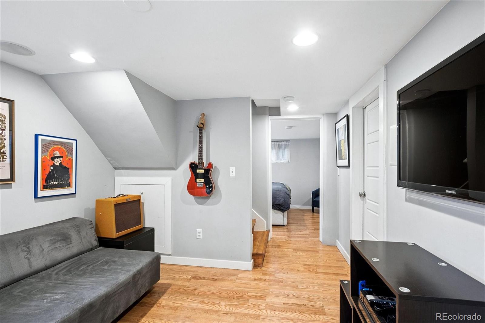 MLS Image #25 for 945  adams street,denver, Colorado