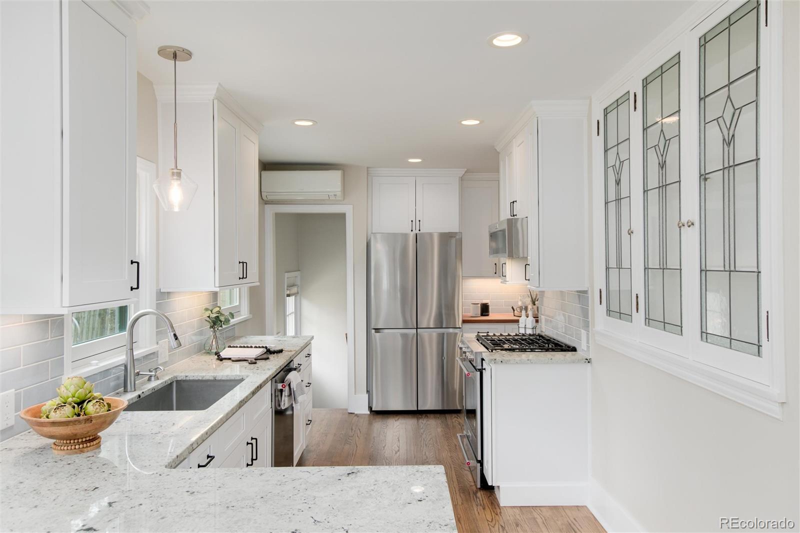 MLS Image #11 for 1643  krameria street,denver, Colorado