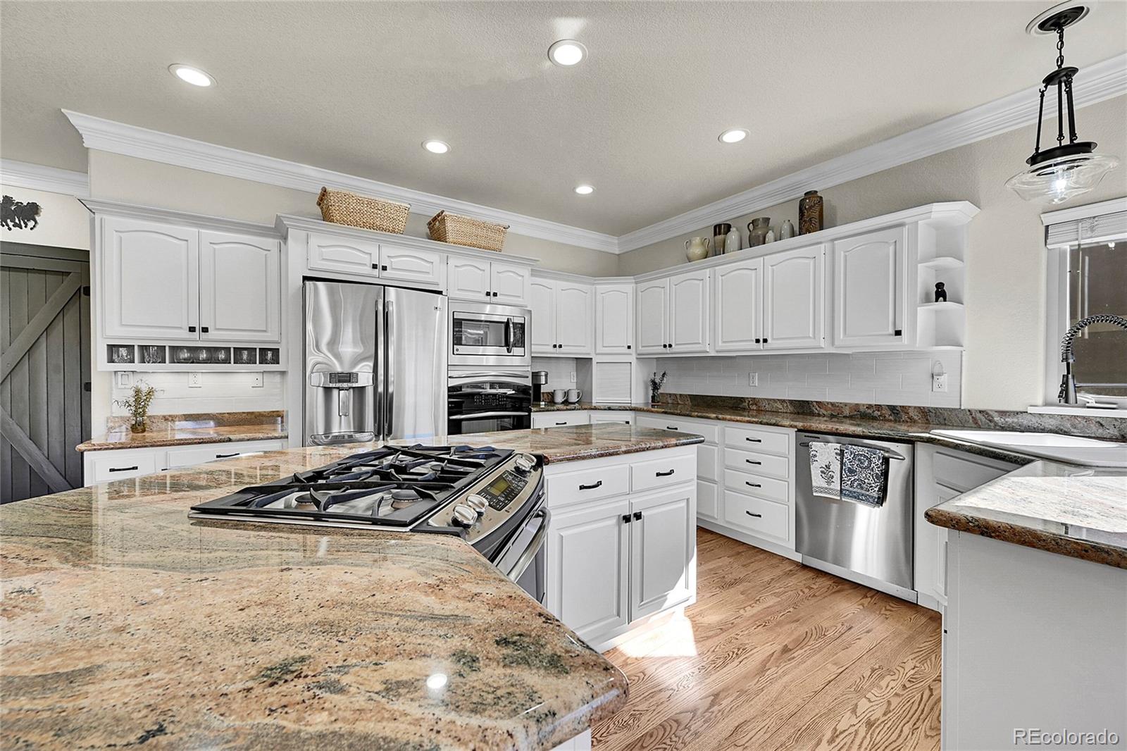 MLS Image #5 for 14243  fairway lane,broomfield, Colorado