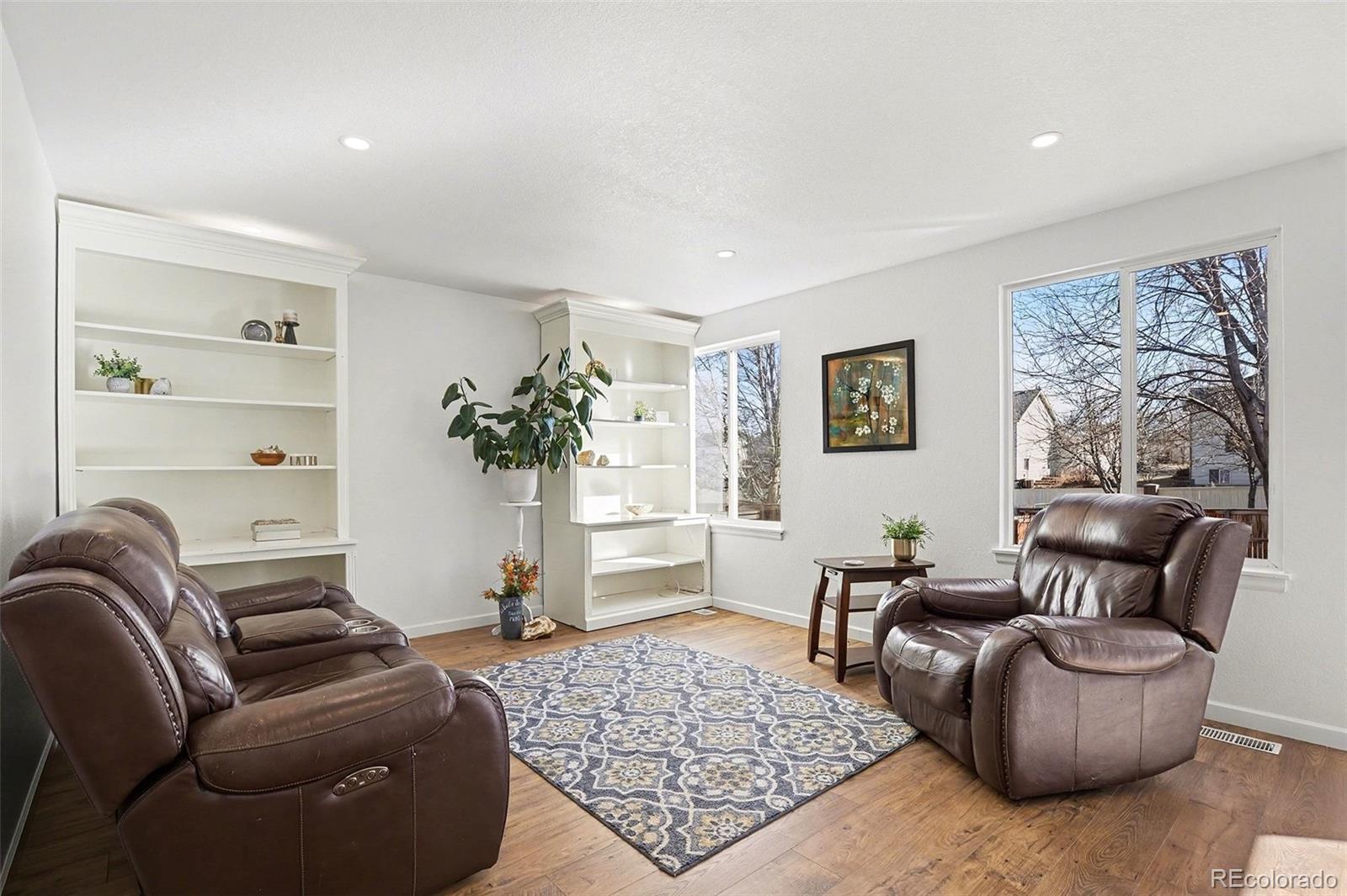 MLS Image #12 for 329  simmons street,erie, Colorado