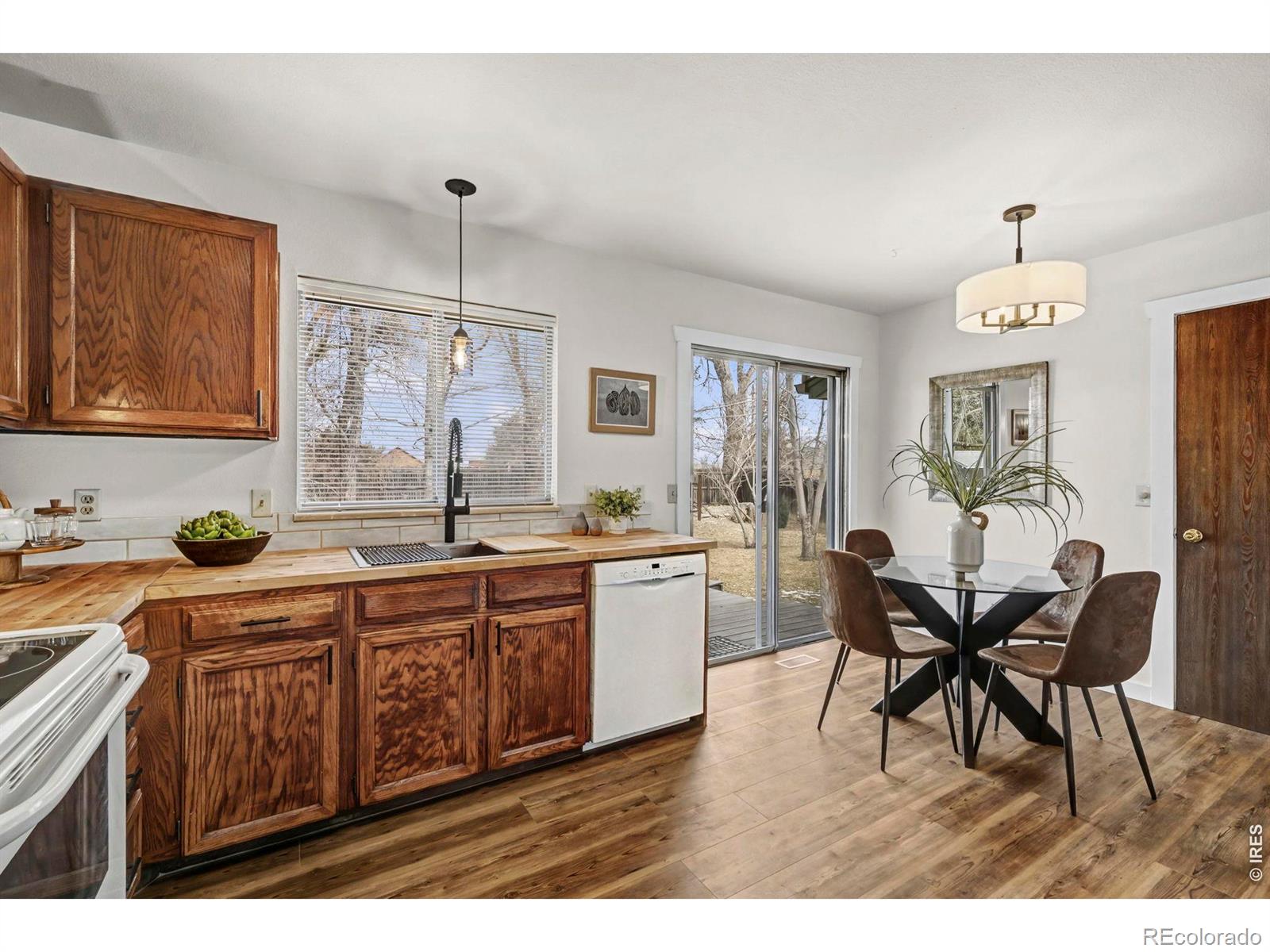 MLS Image #7 for 2437  lincoln street,longmont, Colorado