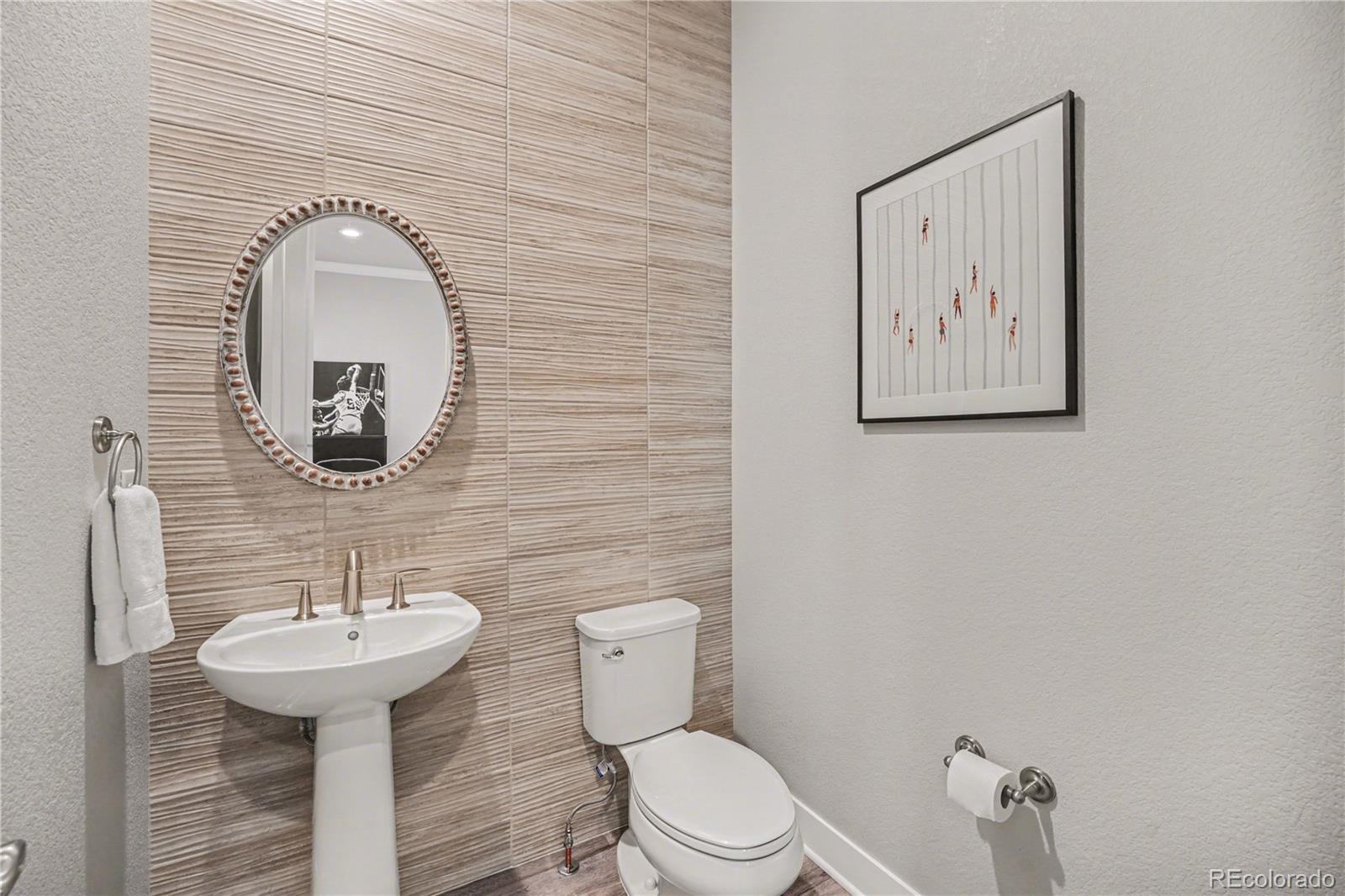MLS Image #25 for 27600 e lakeview drive,aurora, Colorado