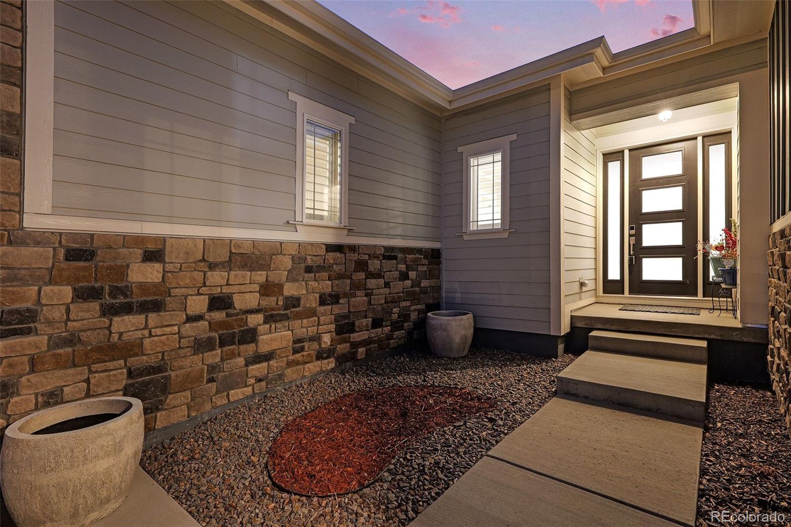 MLS Image #4 for 27600 e lakeview drive,aurora, Colorado