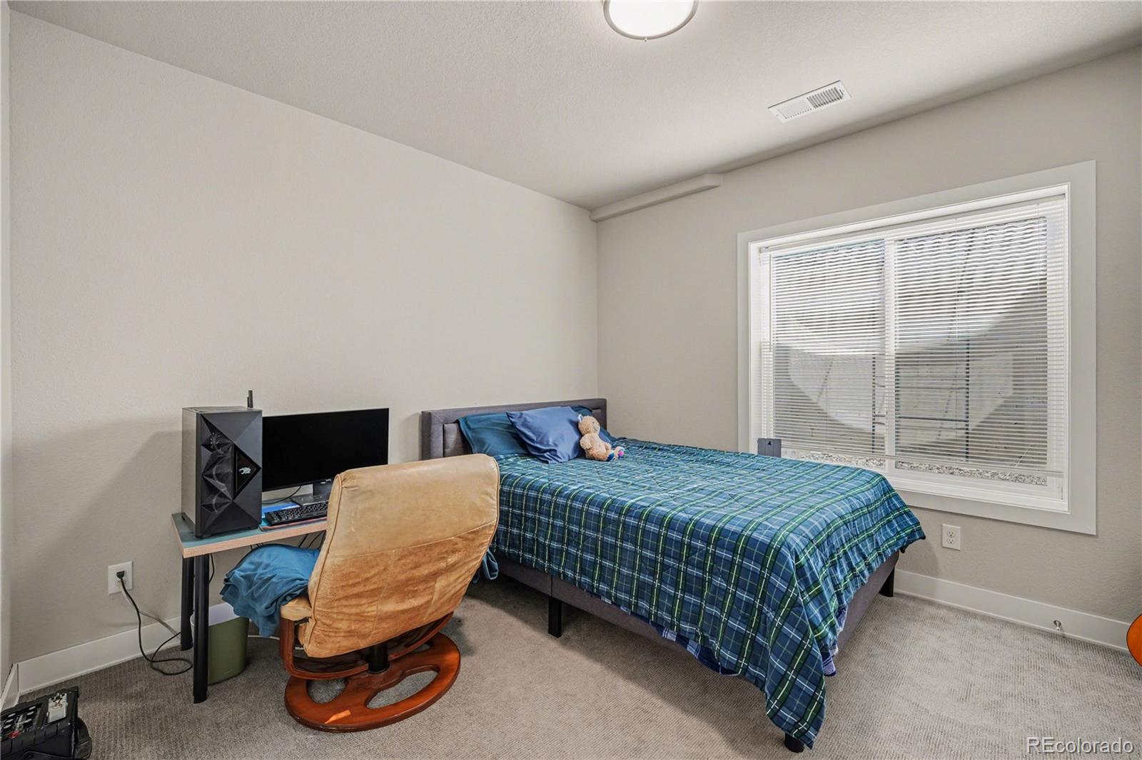 MLS Image #41 for 27600 e lakeview drive,aurora, Colorado
