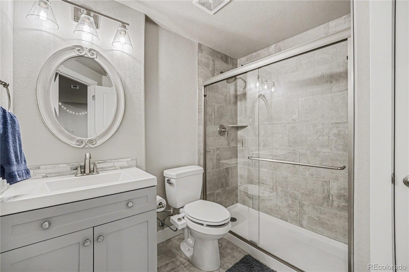 MLS Image #42 for 27600 e lakeview drive,aurora, Colorado