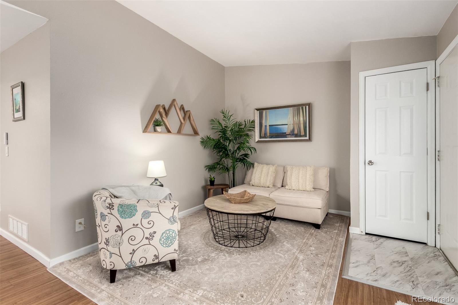 MLS Image #4 for 8176  washington street 113,denver, Colorado