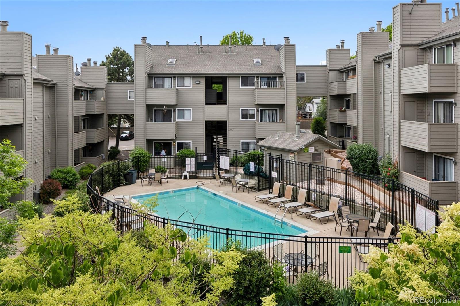 MLS Image #12 for 3100 s federal boulevard,denver, Colorado