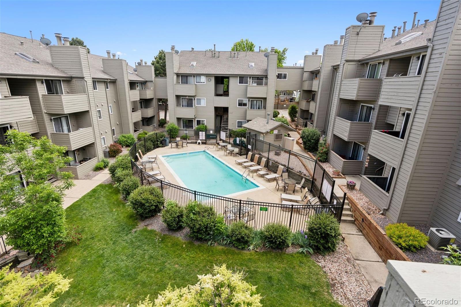 MLS Image #14 for 3100 s federal boulevard,denver, Colorado