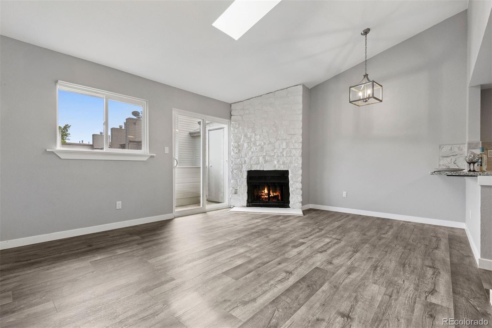 MLS Image #17 for 3100 s federal boulevard,denver, Colorado