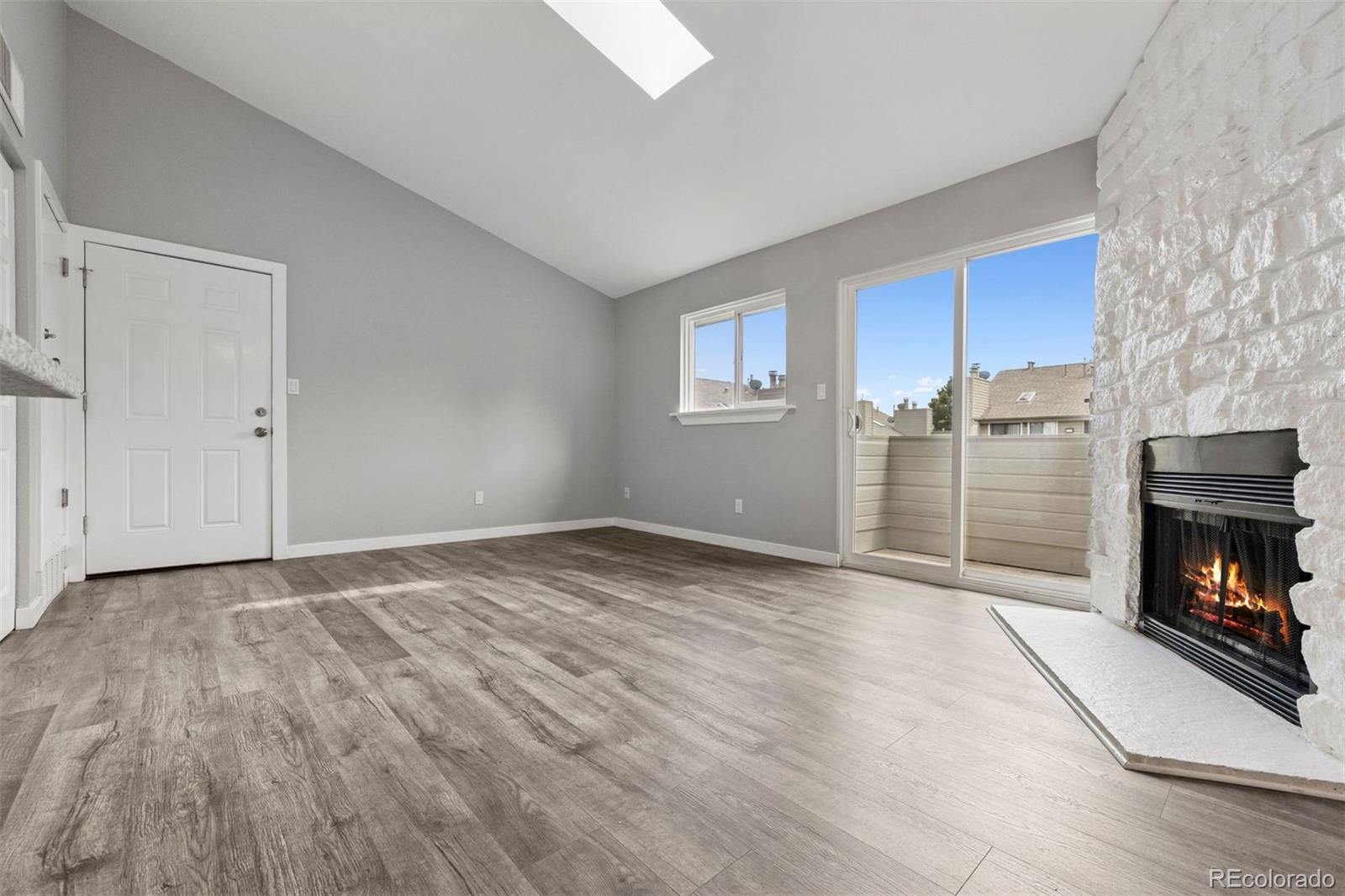 MLS Image #18 for 3100 s federal boulevard,denver, Colorado