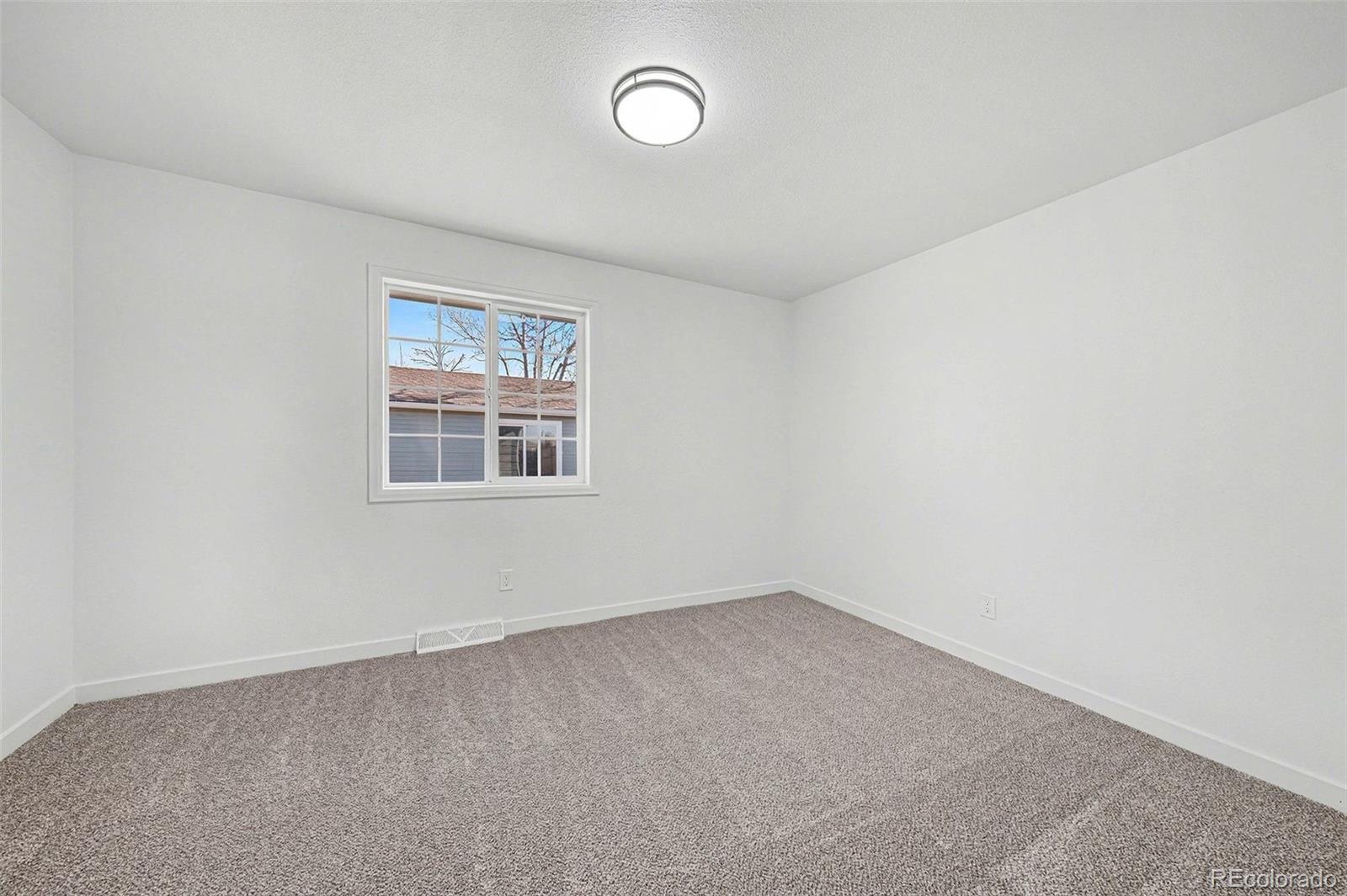 MLS Image #12 for 908  applewood court,fort lupton, Colorado