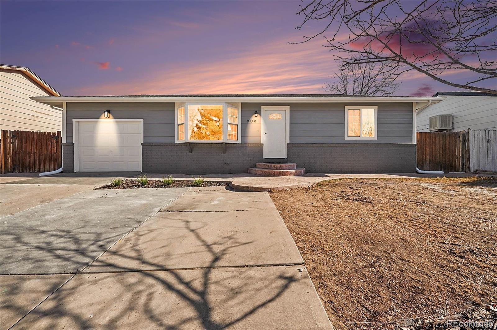 MLS Image #2 for 908  applewood court,fort lupton, Colorado