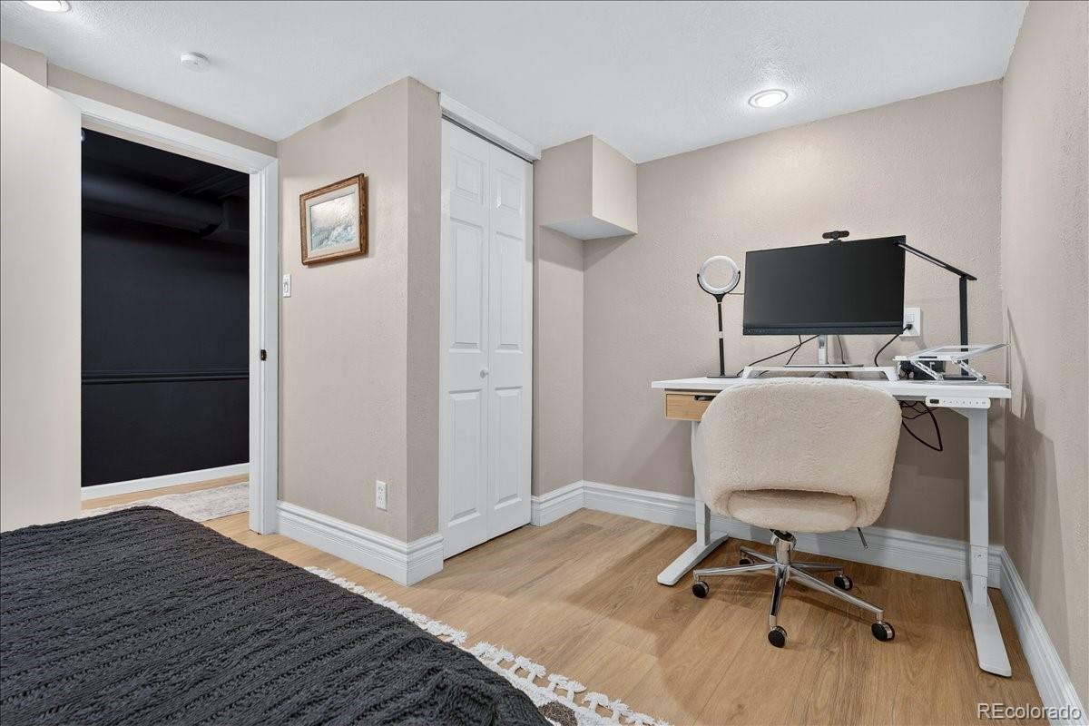 MLS Image #38 for 854 s clarkson street,denver, Colorado