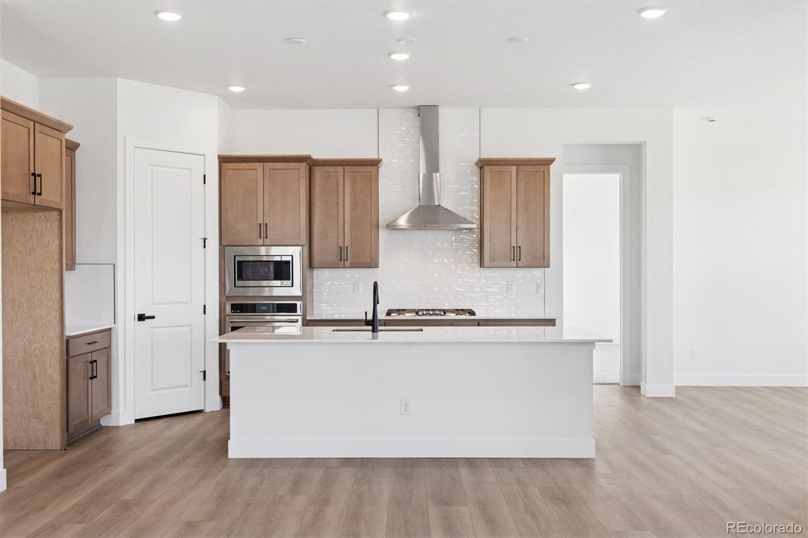 MLS Image #9 for 8719  yellowcress street,littleton, Colorado
