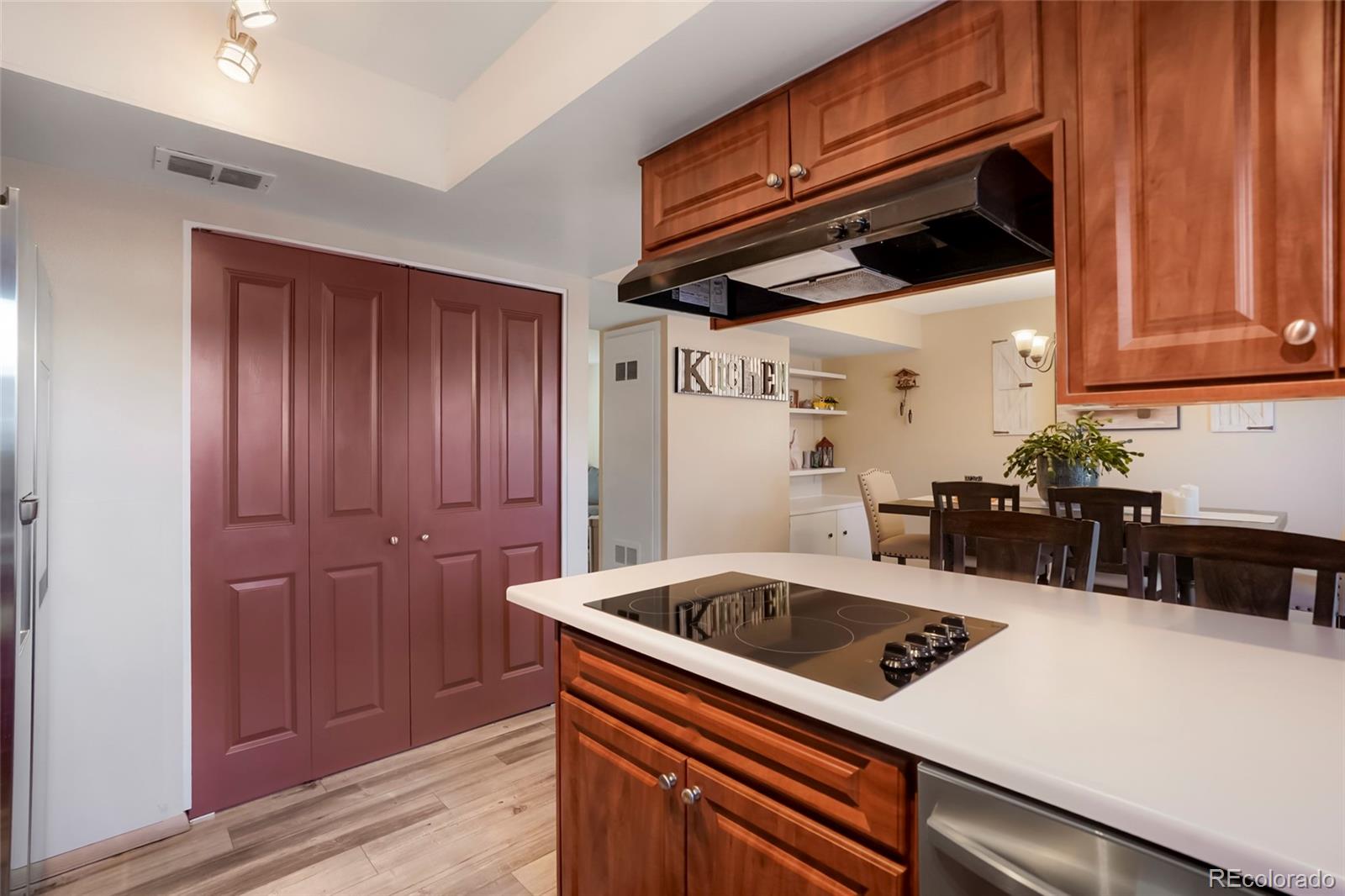 MLS Image #8 for 538 s xenon court ,lakewood, Colorado