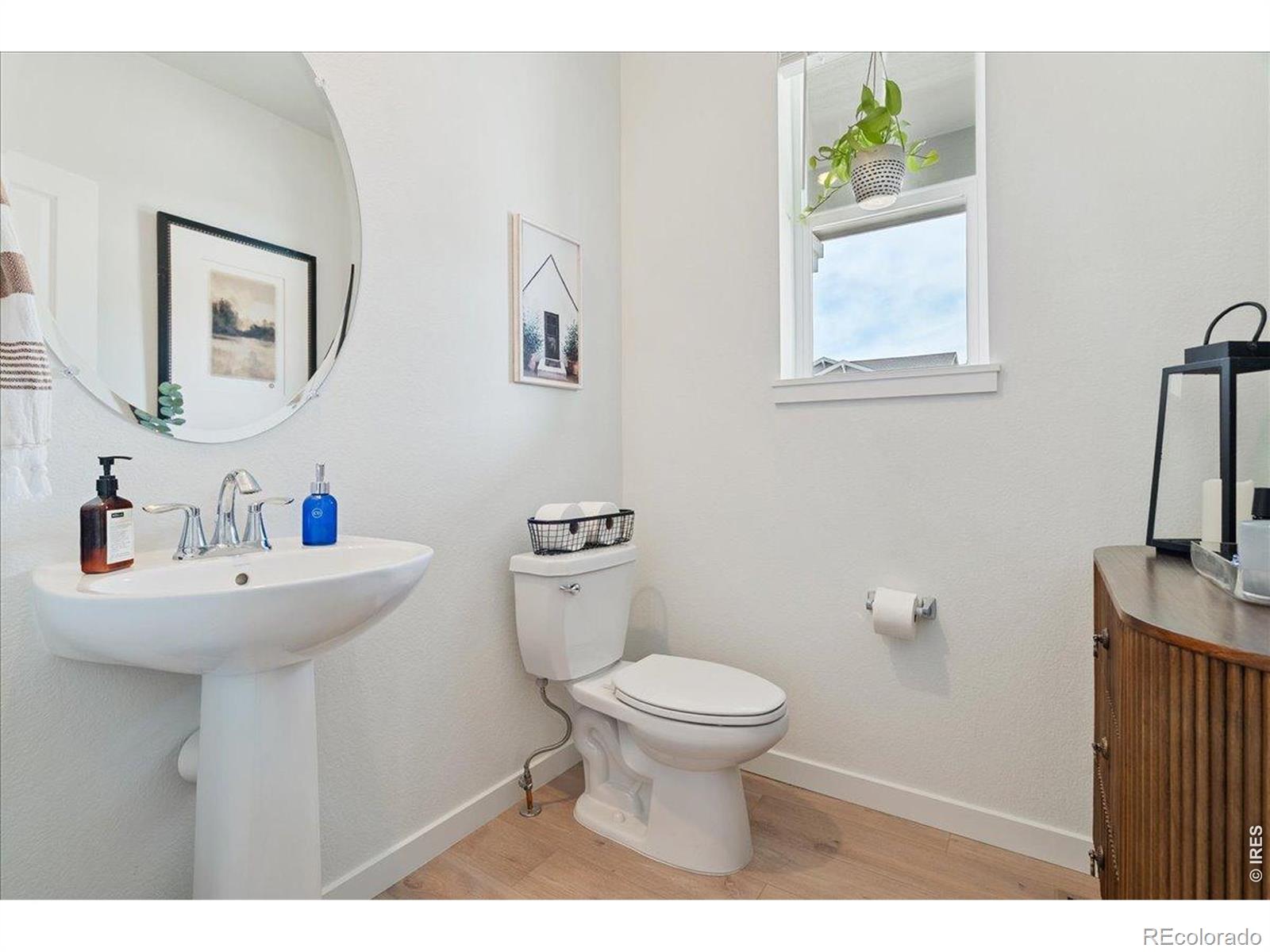 MLS Image #16 for 5572  mare lane,timnath, Colorado