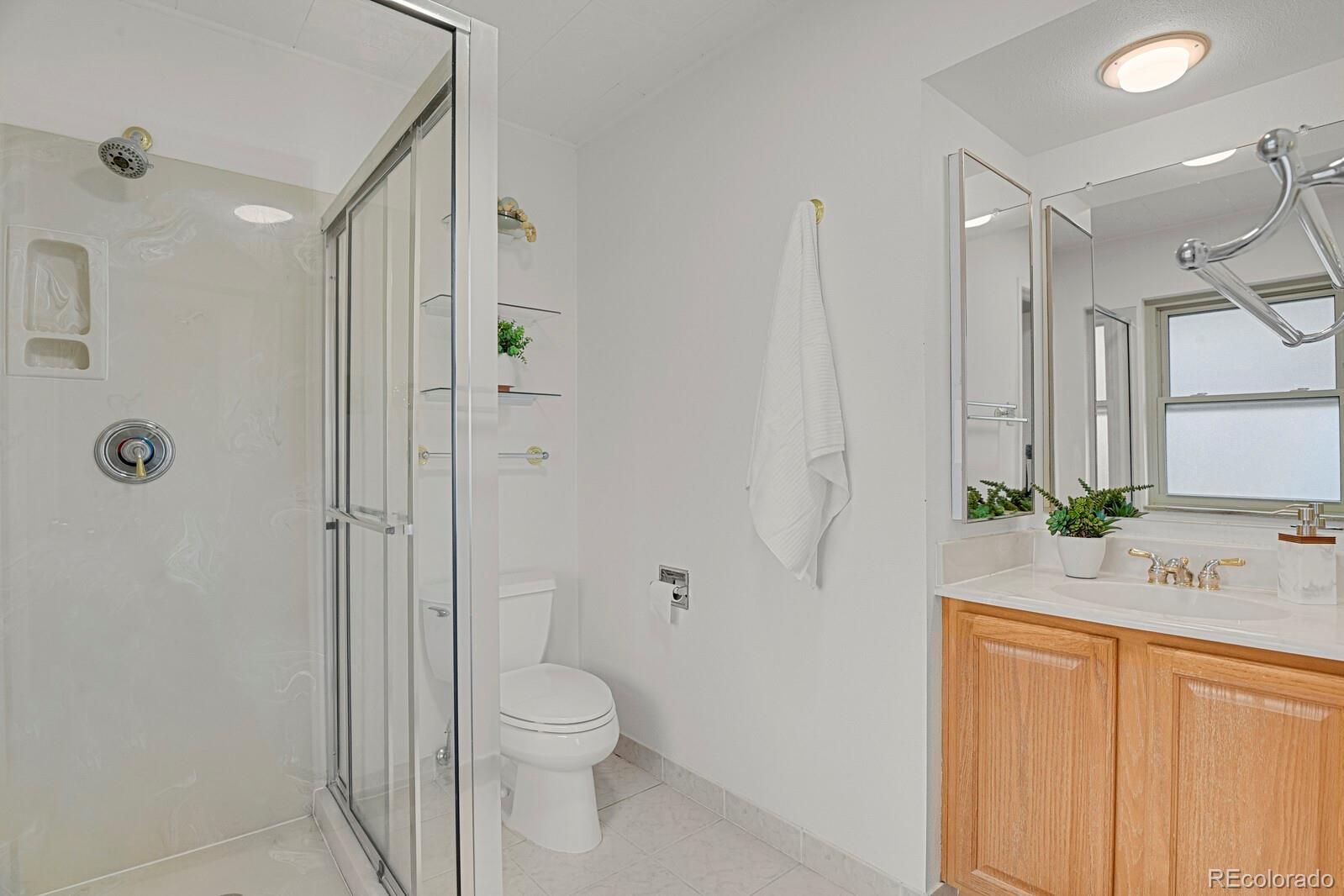 MLS Image #13 for 12414 w florida drive,lakewood, Colorado