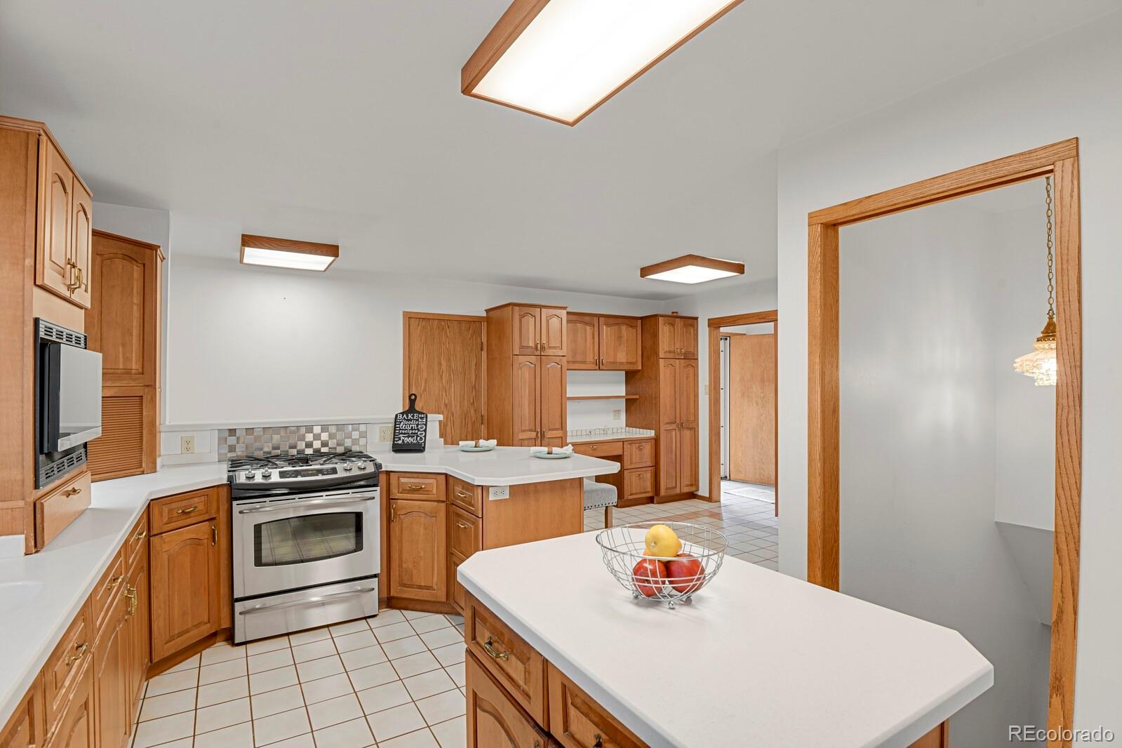 MLS Image #5 for 12414 w florida drive,lakewood, Colorado