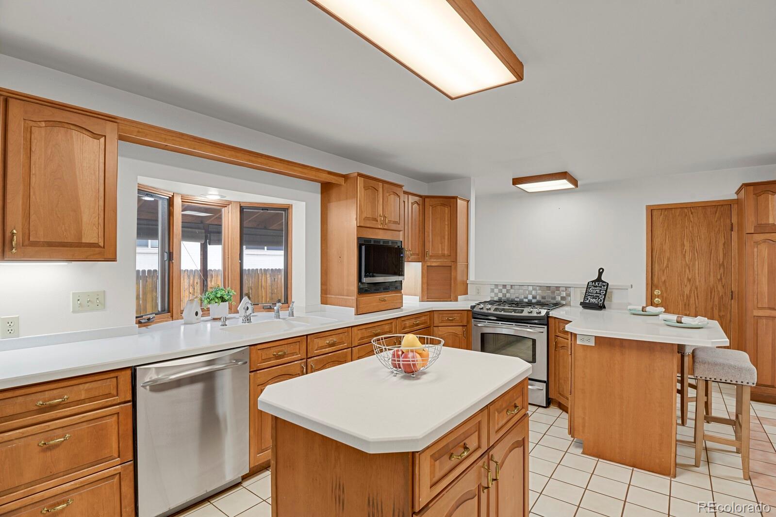 MLS Image #6 for 12414 w florida drive,lakewood, Colorado