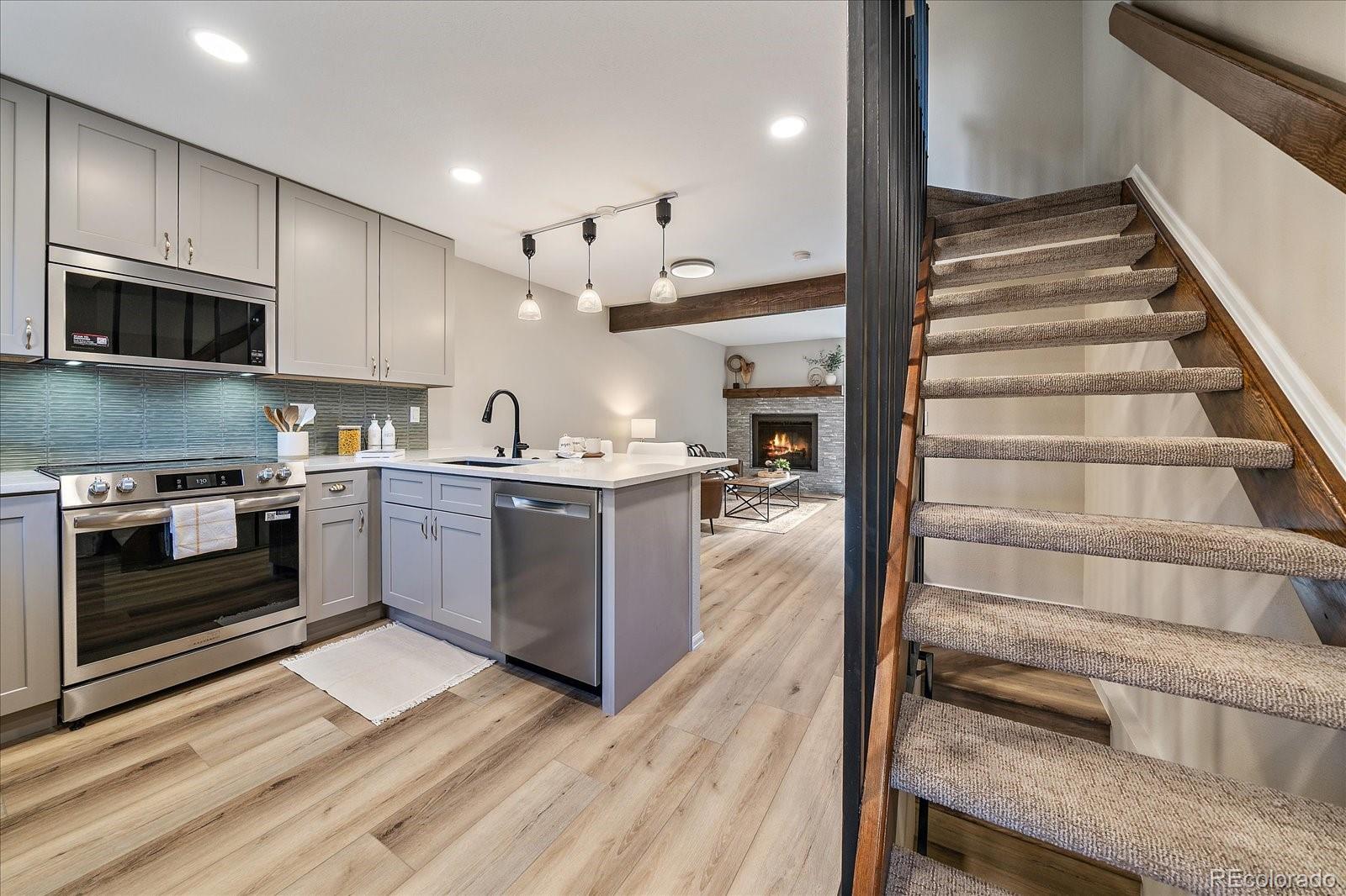 MLS Image #2 for 3316  hickok place,boulder, Colorado