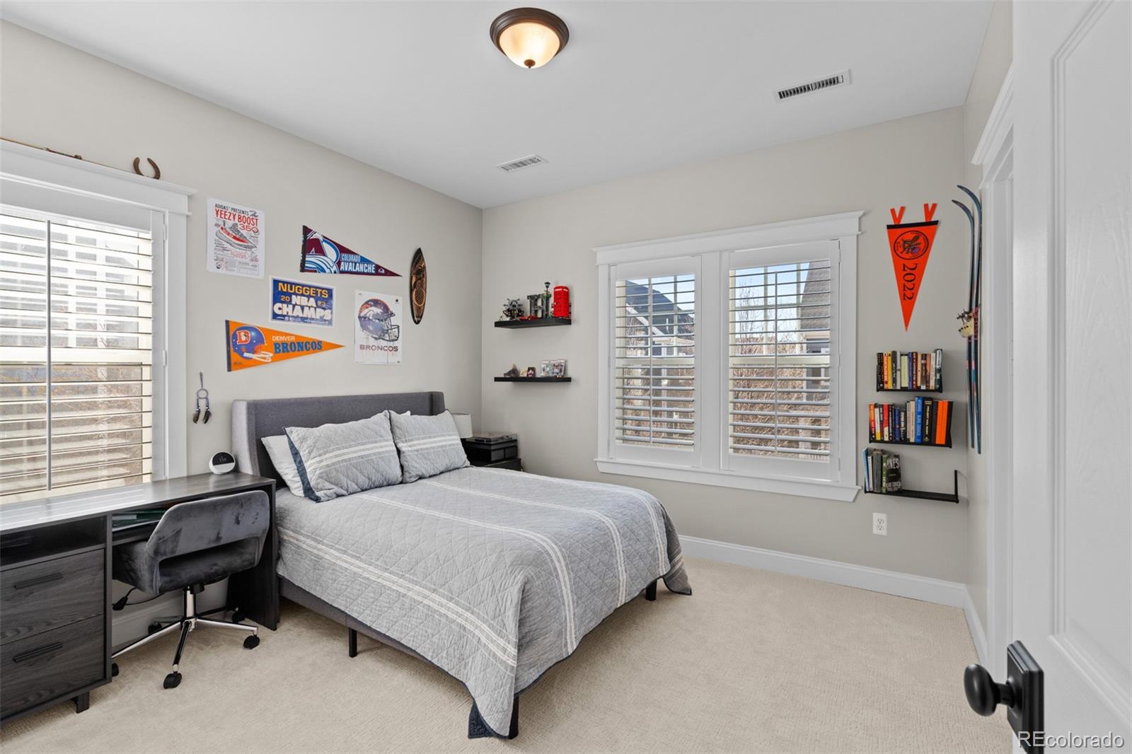 MLS Image #29 for 8161 e 33rd avenue,denver, Colorado