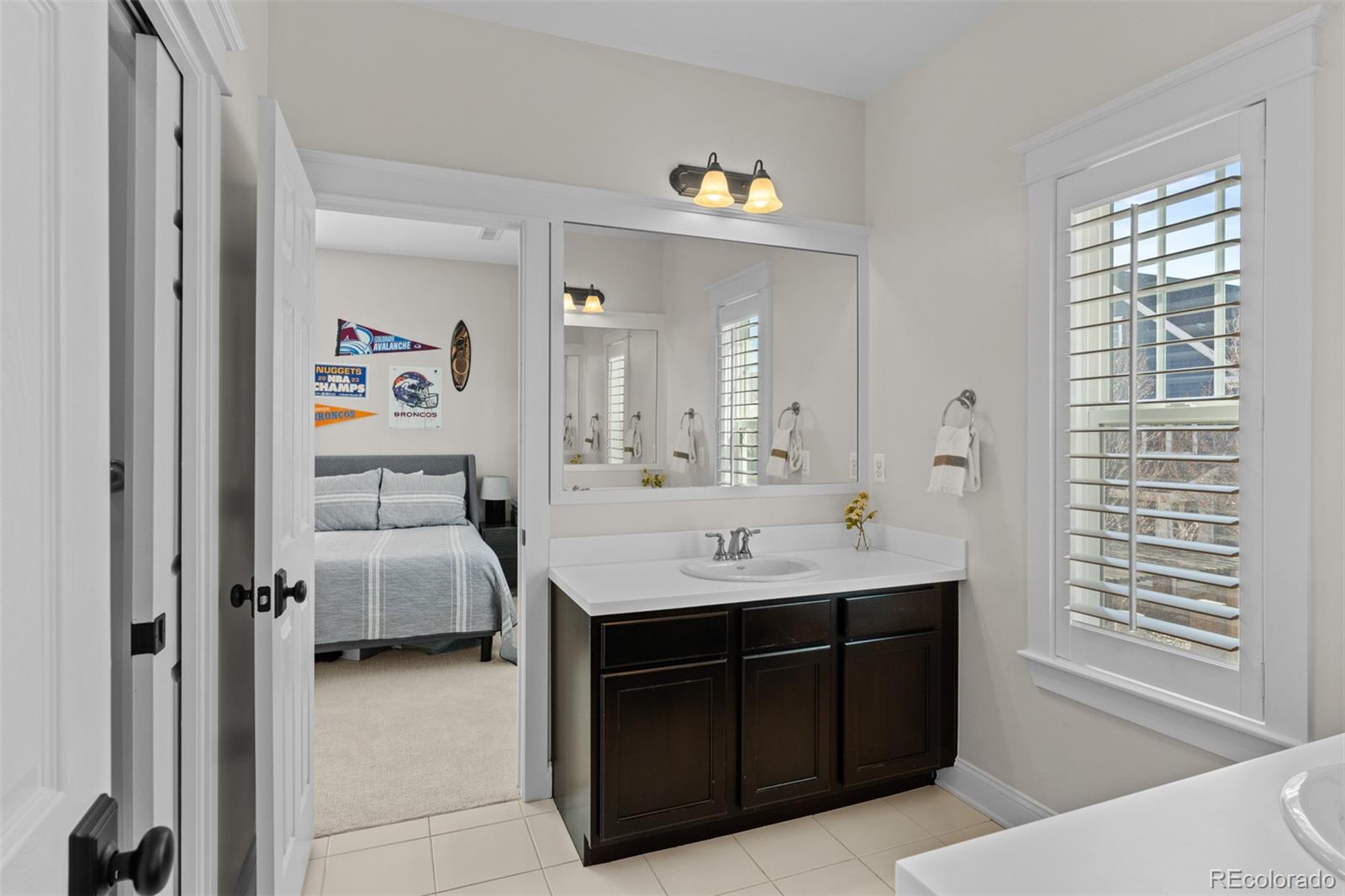 MLS Image #31 for 8161 e 33rd avenue,denver, Colorado