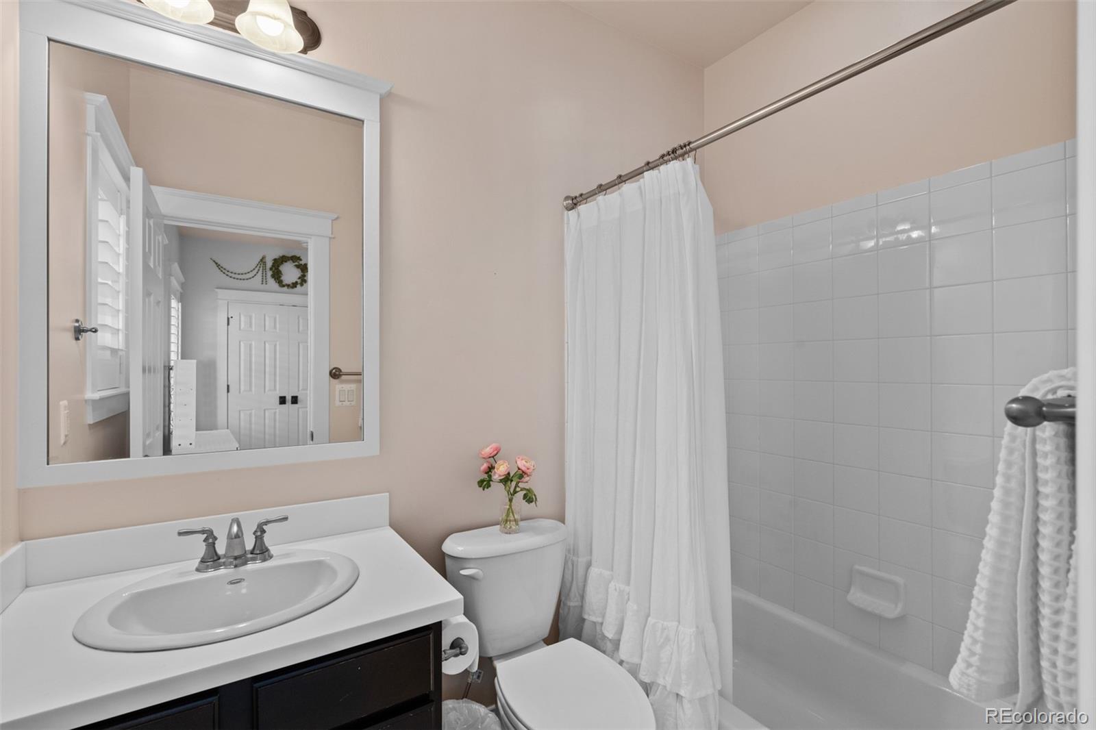 MLS Image #35 for 8161 e 33rd avenue,denver, Colorado