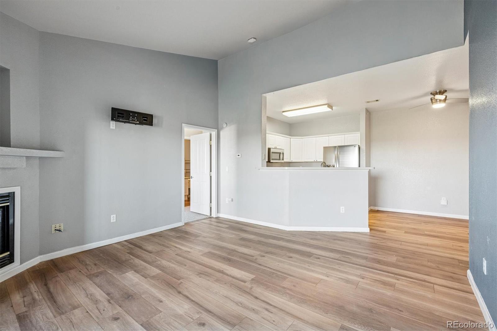 MLS Image #4 for 8354 s holland way,littleton, Colorado
