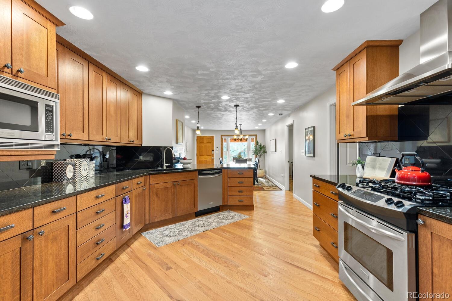 MLS Image #10 for 16699 w 51st avenue,golden, Colorado