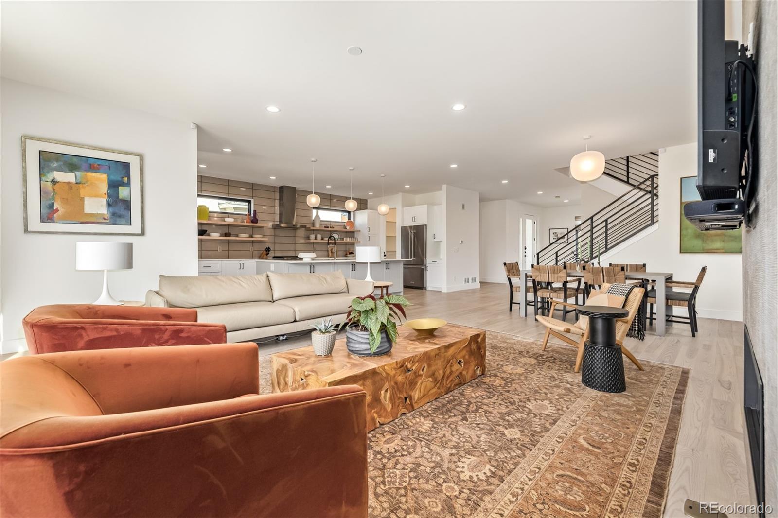 MLS Image #10 for 2955 n fillmore street,denver, Colorado