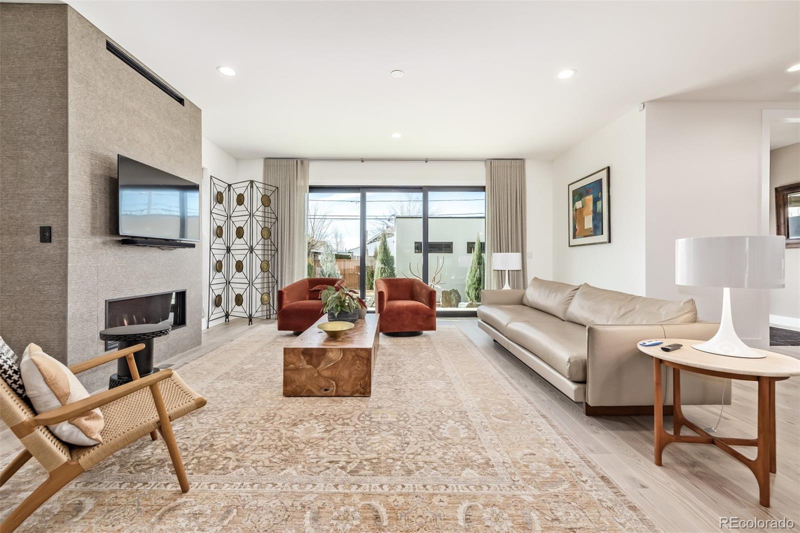MLS Image #12 for 2955 n fillmore street,denver, Colorado