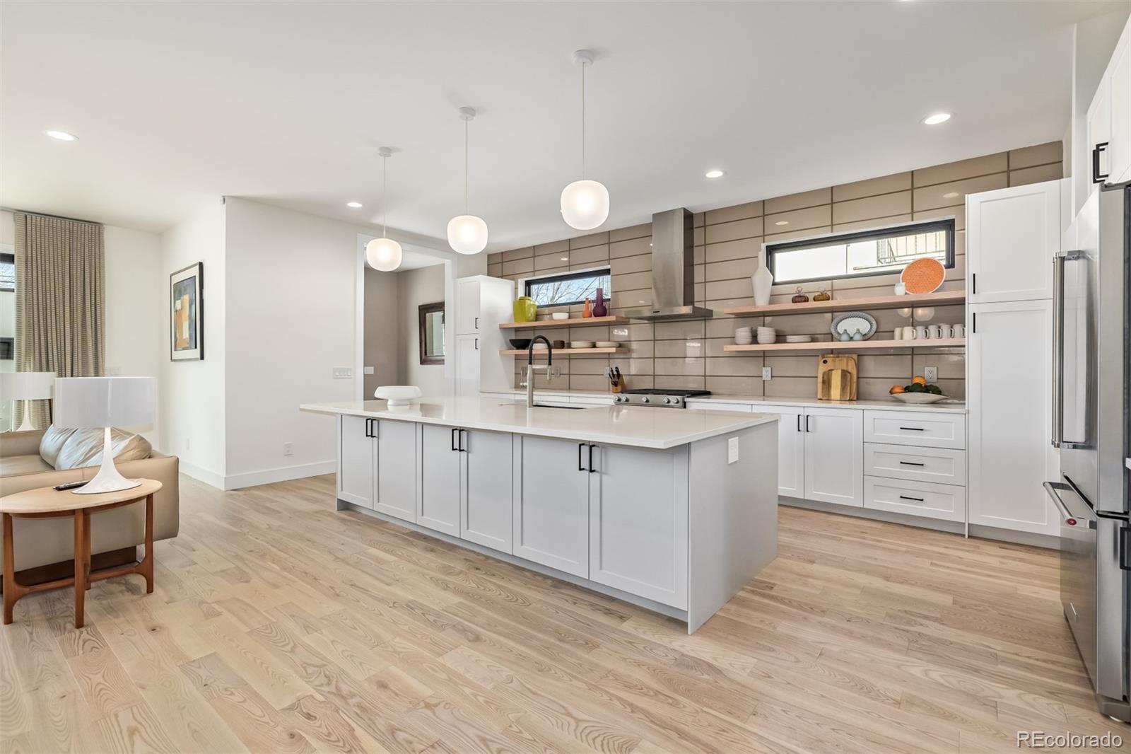MLS Image #14 for 2955 n fillmore street,denver, Colorado